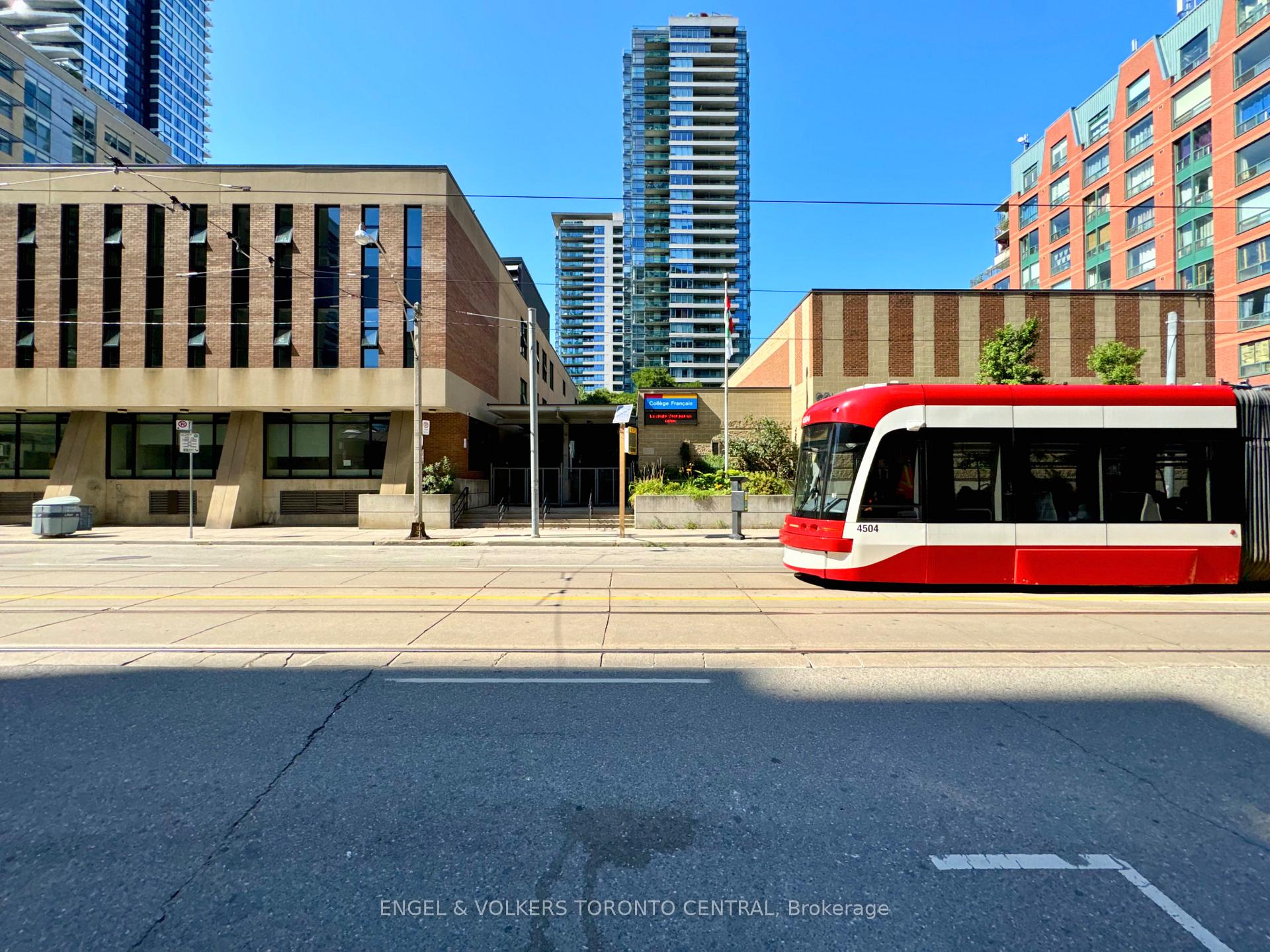 Photo 23 of Unit 306, 281 Mutual Street, Toronto, Church-Yonge Corridor — HOMEH