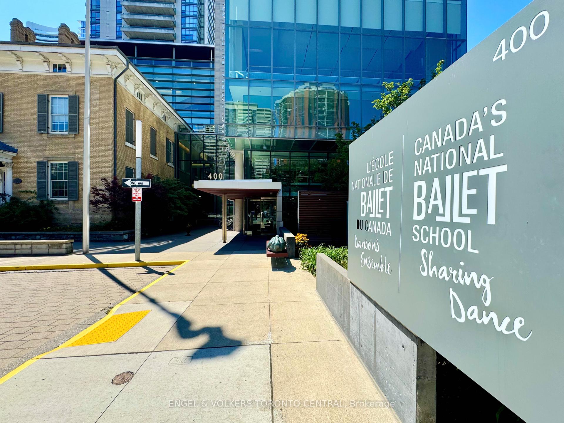 Photo 26 of Unit 306, 281 Mutual Street, Toronto, Church-Yonge Corridor — HOMEH