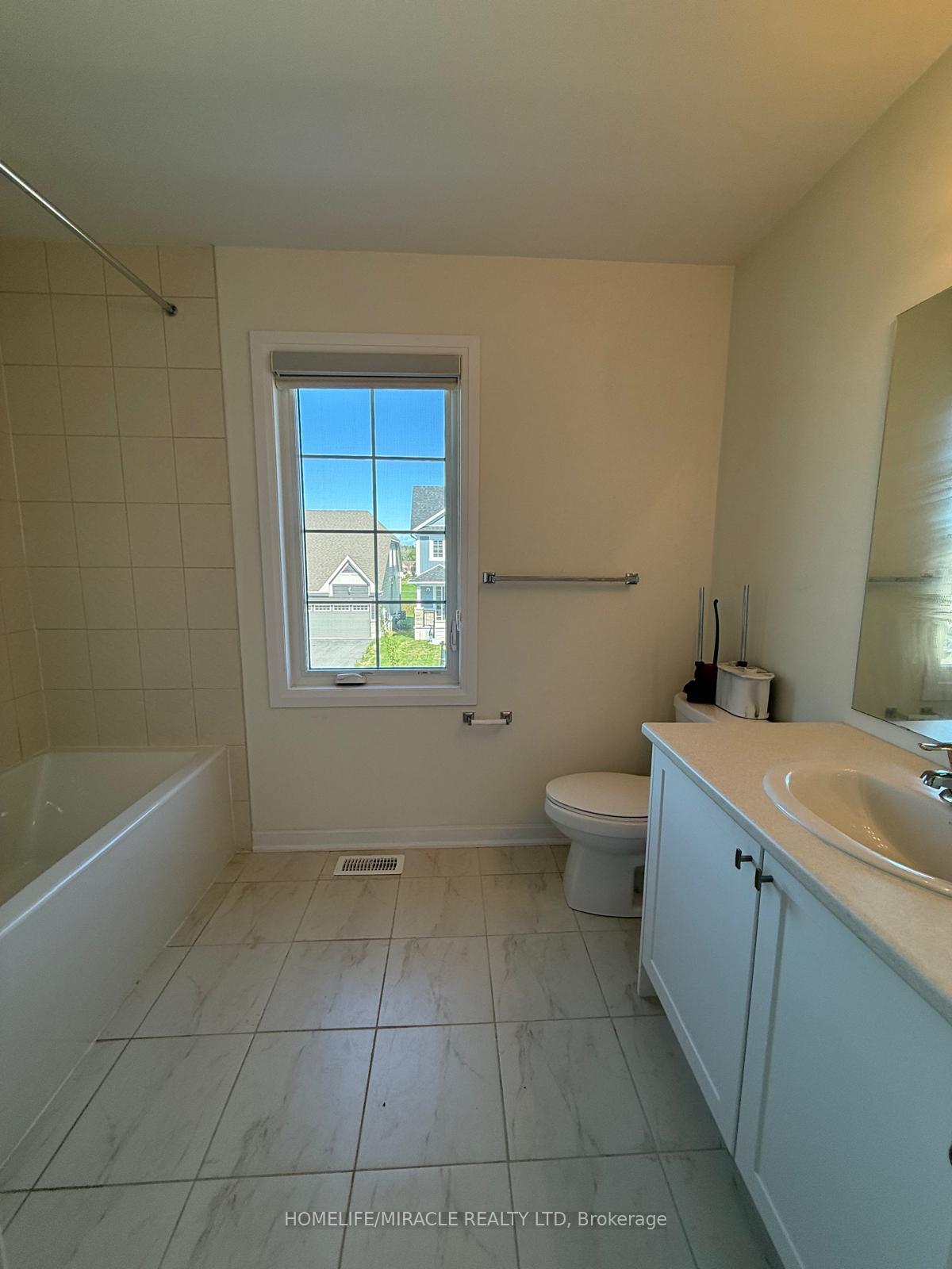 Photo 37 of 128 Oakmont Drive, Loyalist, Bath — HOMEH