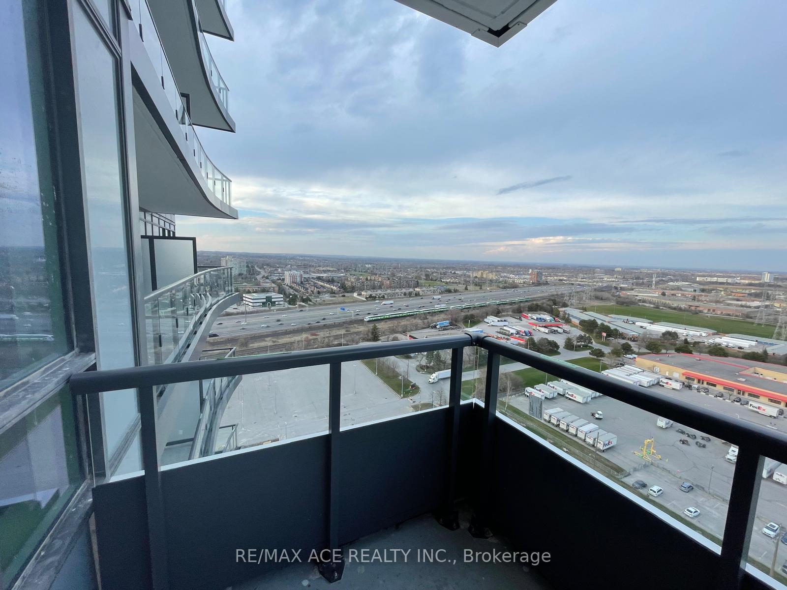 Photo 6 of Unit 2312, 1455 Celebration Drive, Pickering, Bay Ridges — HOMEH