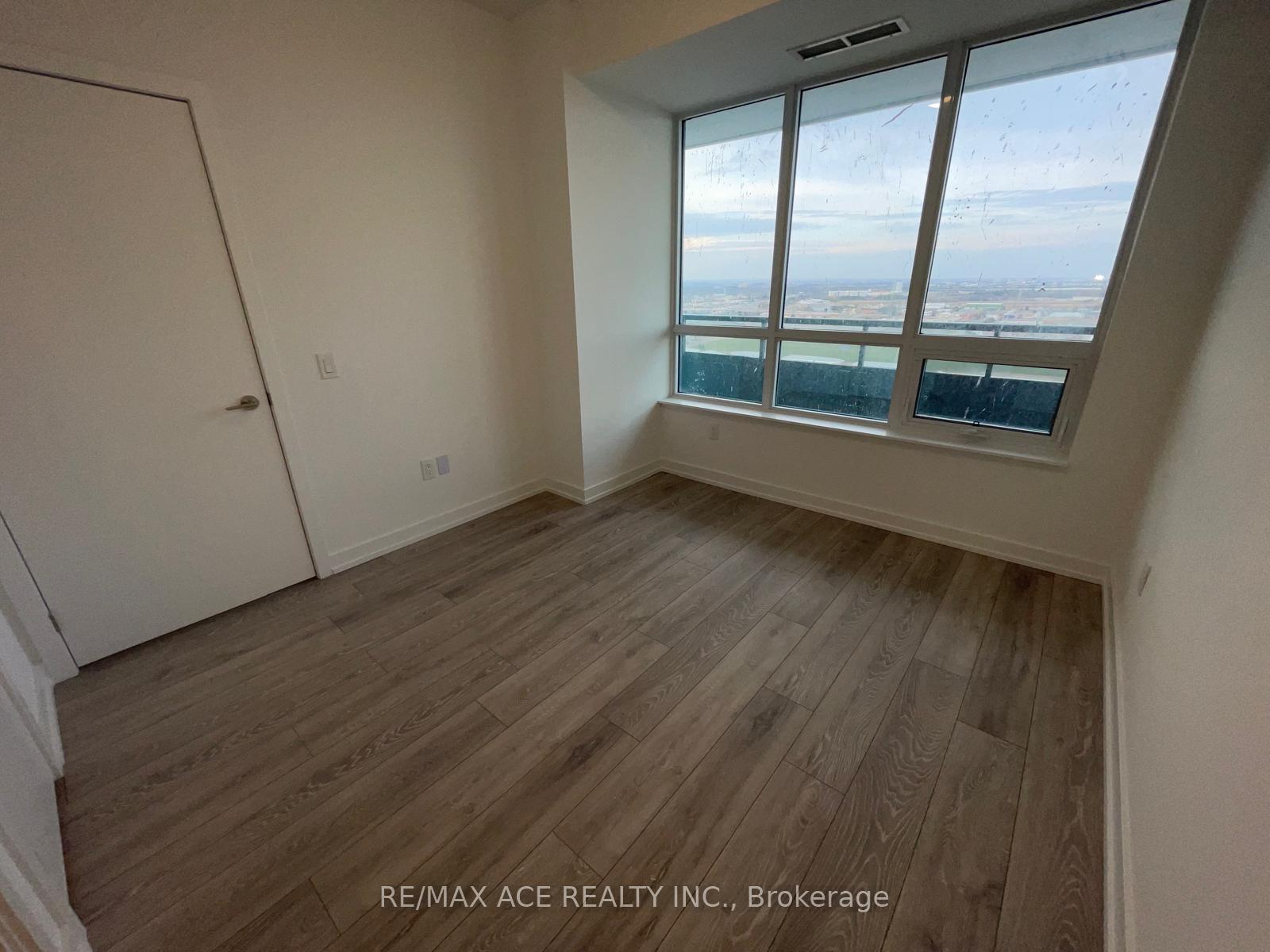 Photo 11 of Unit 2312, 1455 Celebration Drive, Pickering, Bay Ridges — HOMEH