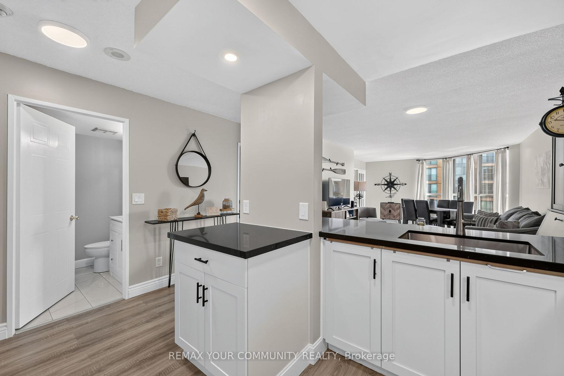 Photo 8 of Unit 1409, 140 Dunlop Street E, Barrie, City Centre — HOMEH