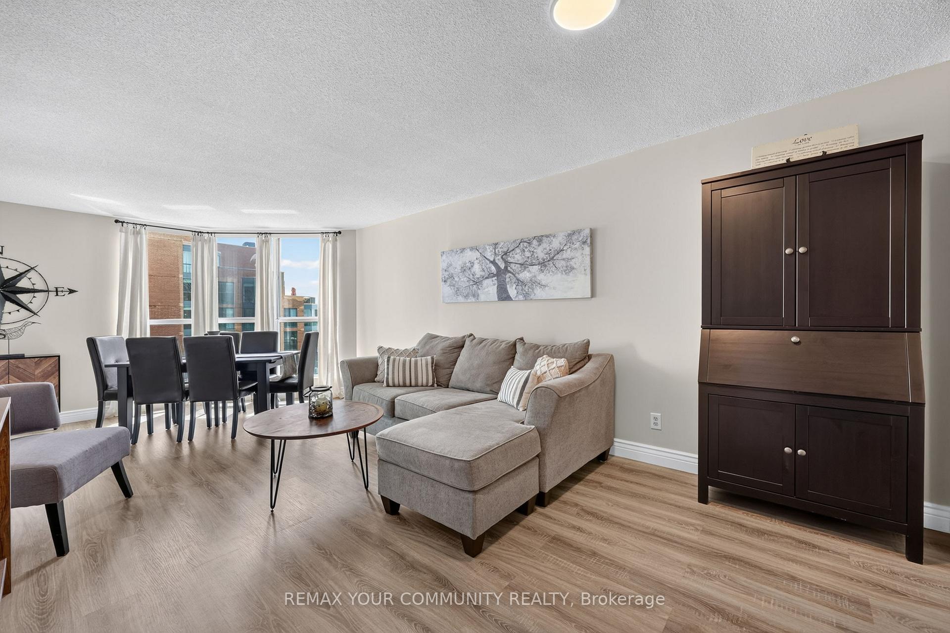 Photo 14 of Unit 1409, 140 Dunlop Street E, Barrie, City Centre — HOMEH