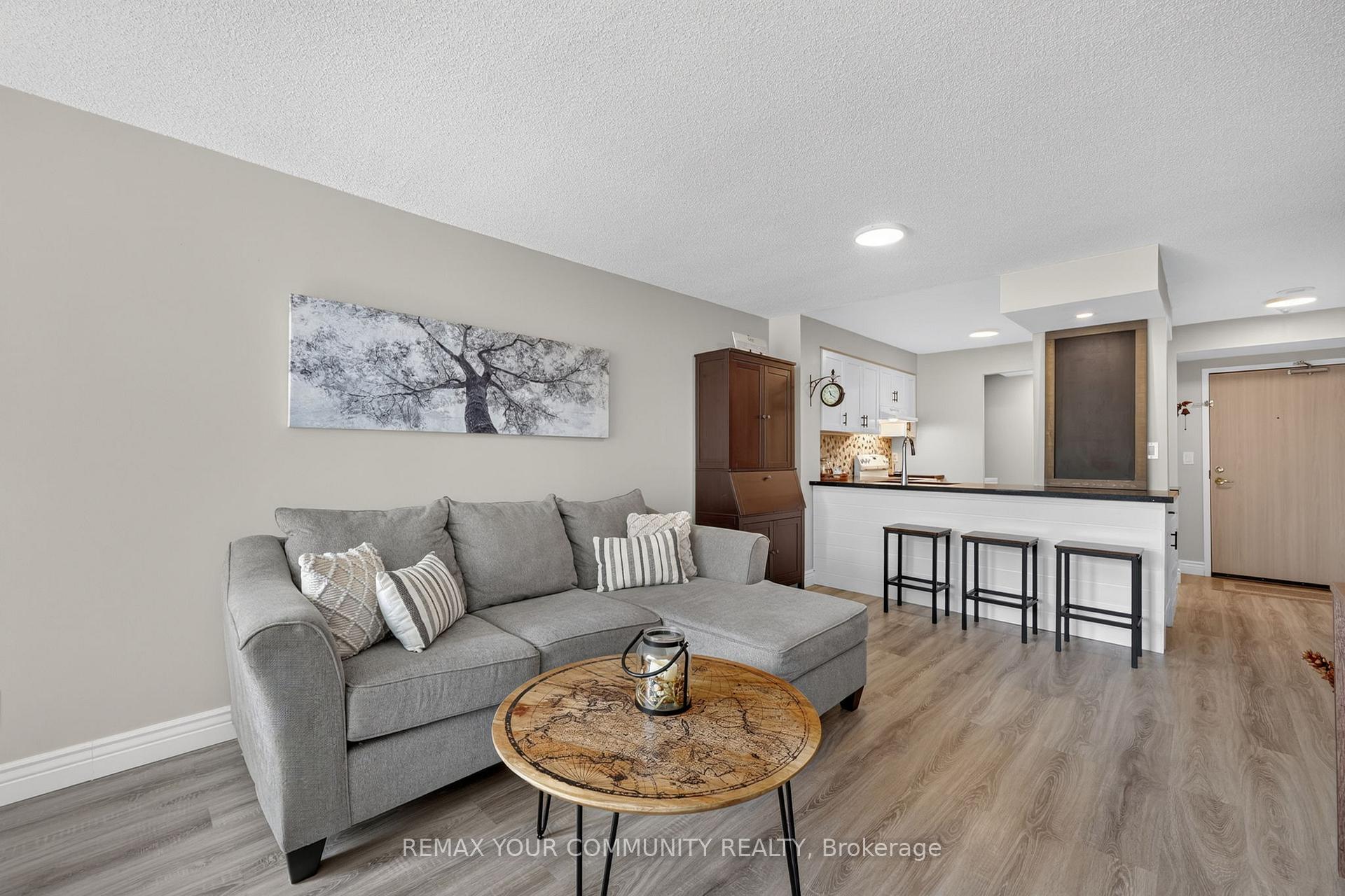 Photo 18 of Unit 1409, 140 Dunlop Street E, Barrie, City Centre — HOMEH