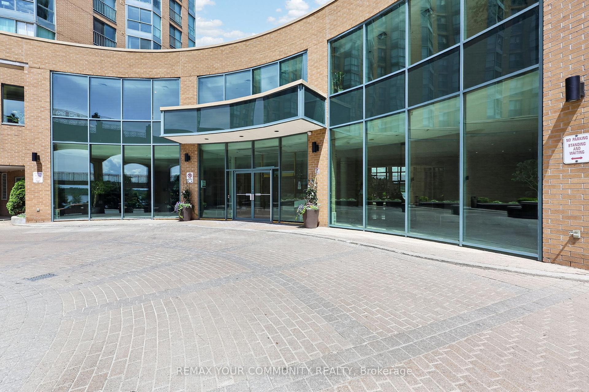 Photo 29 of Unit 1409, 140 Dunlop Street E, Barrie, City Centre — HOMEH