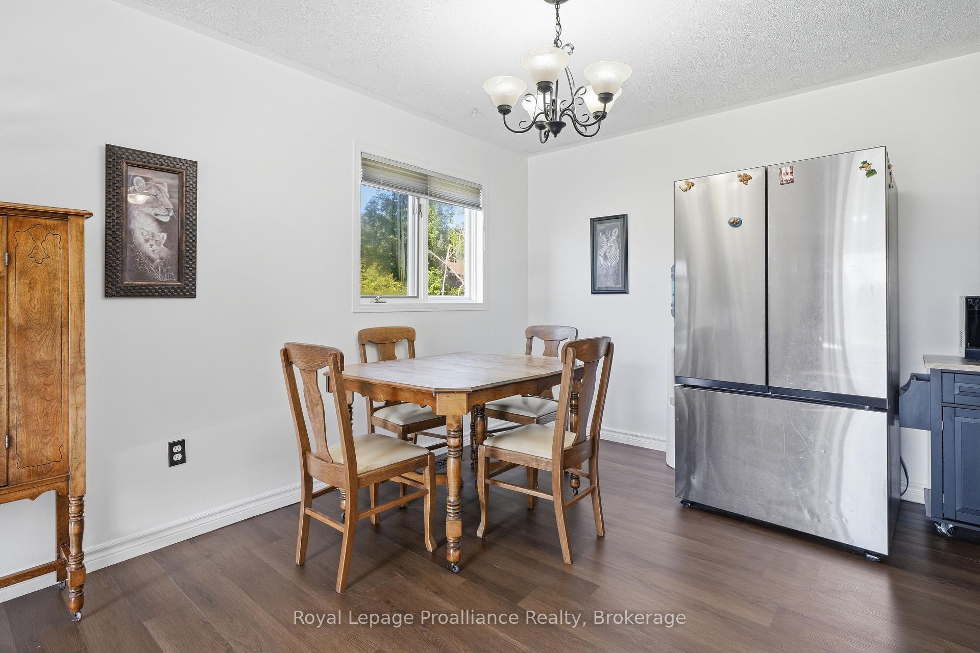 Photo 16 of 13 Forester Drive, Quinte West, Sidney Ward — HOMEH