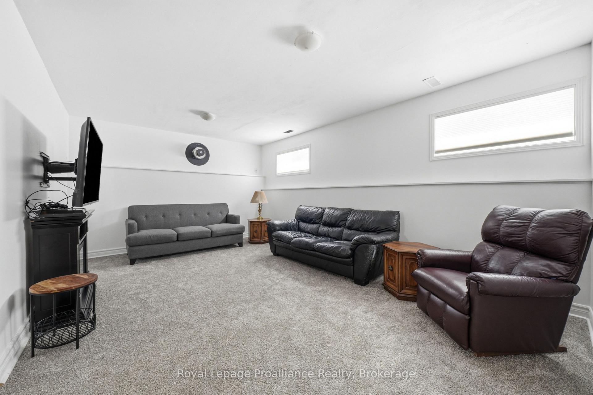 Photo 27 of 13 Forester Drive, Quinte West, Sidney Ward — HOMEH