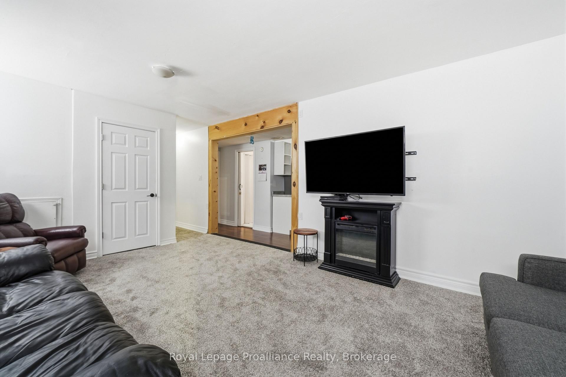 Photo 29 of 13 Forester Drive, Quinte West, Sidney Ward — HOMEH