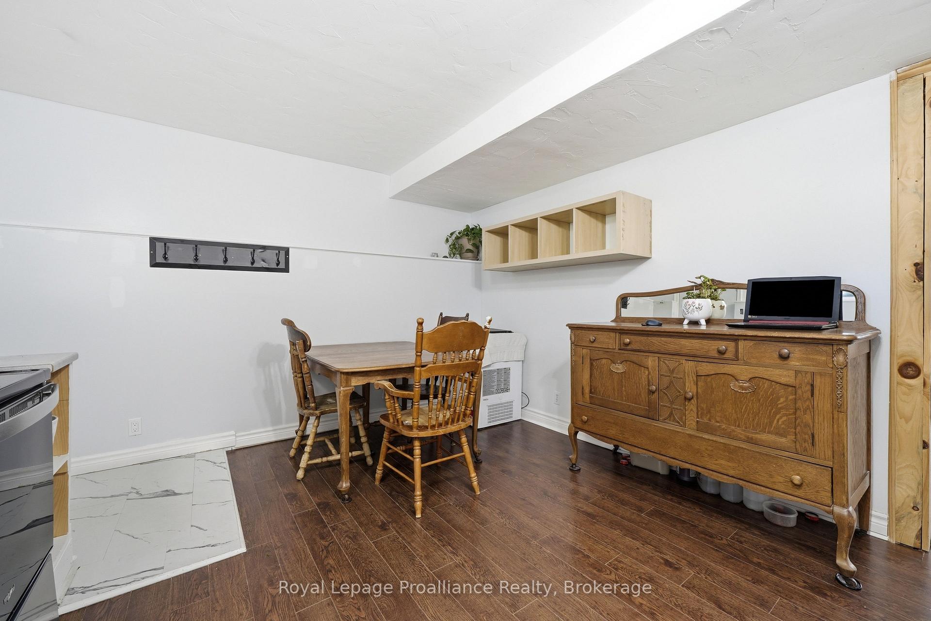 Photo 33 of 13 Forester Drive, Quinte West, Sidney Ward — HOMEH