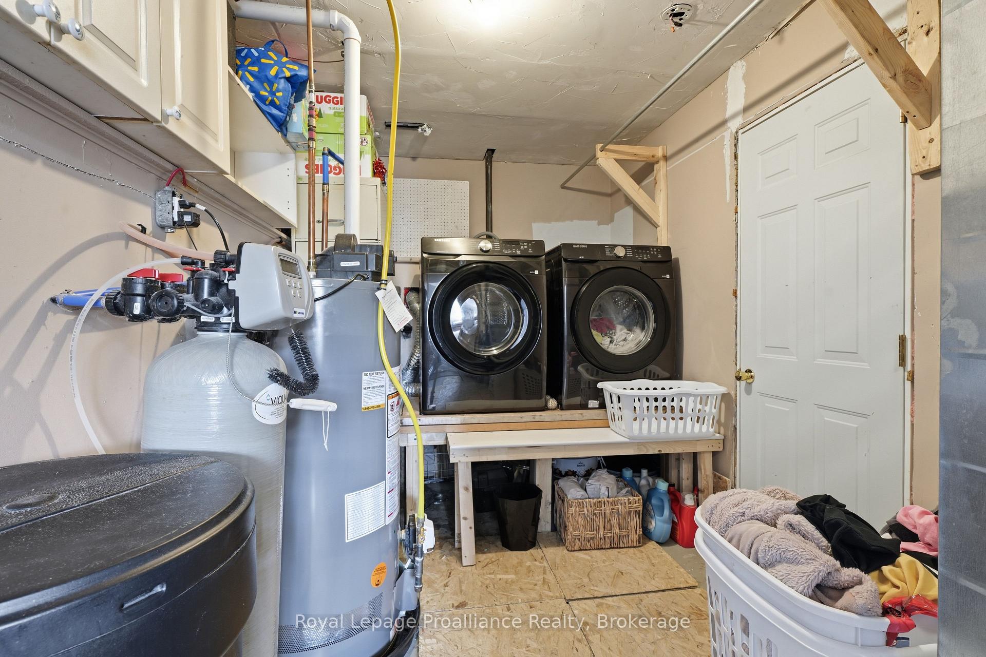 Photo 38 of 13 Forester Drive, Quinte West, Sidney Ward — HOMEH