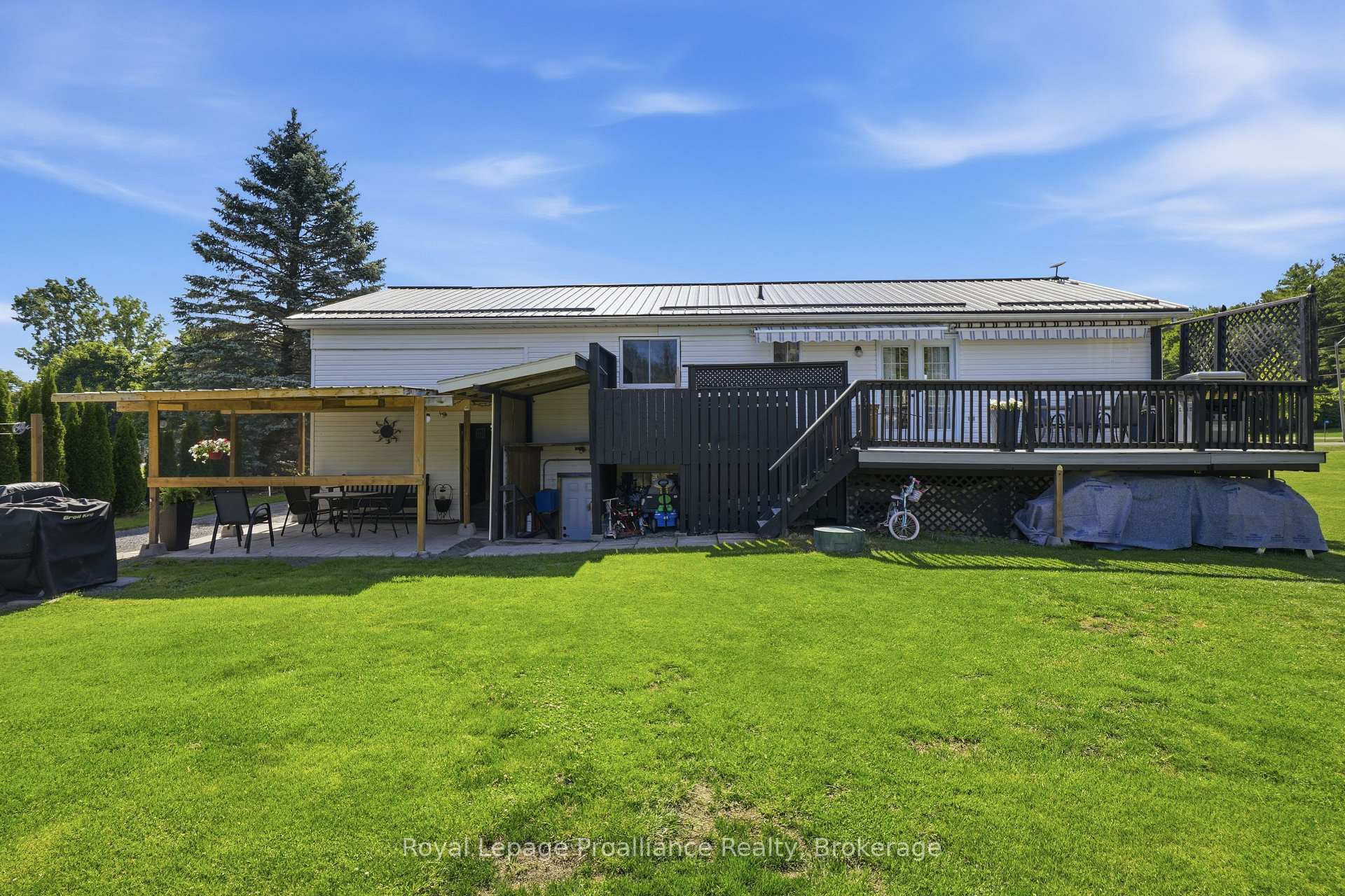 Photo 47 of 13 Forester Drive, Quinte West, Sidney Ward — HOMEH