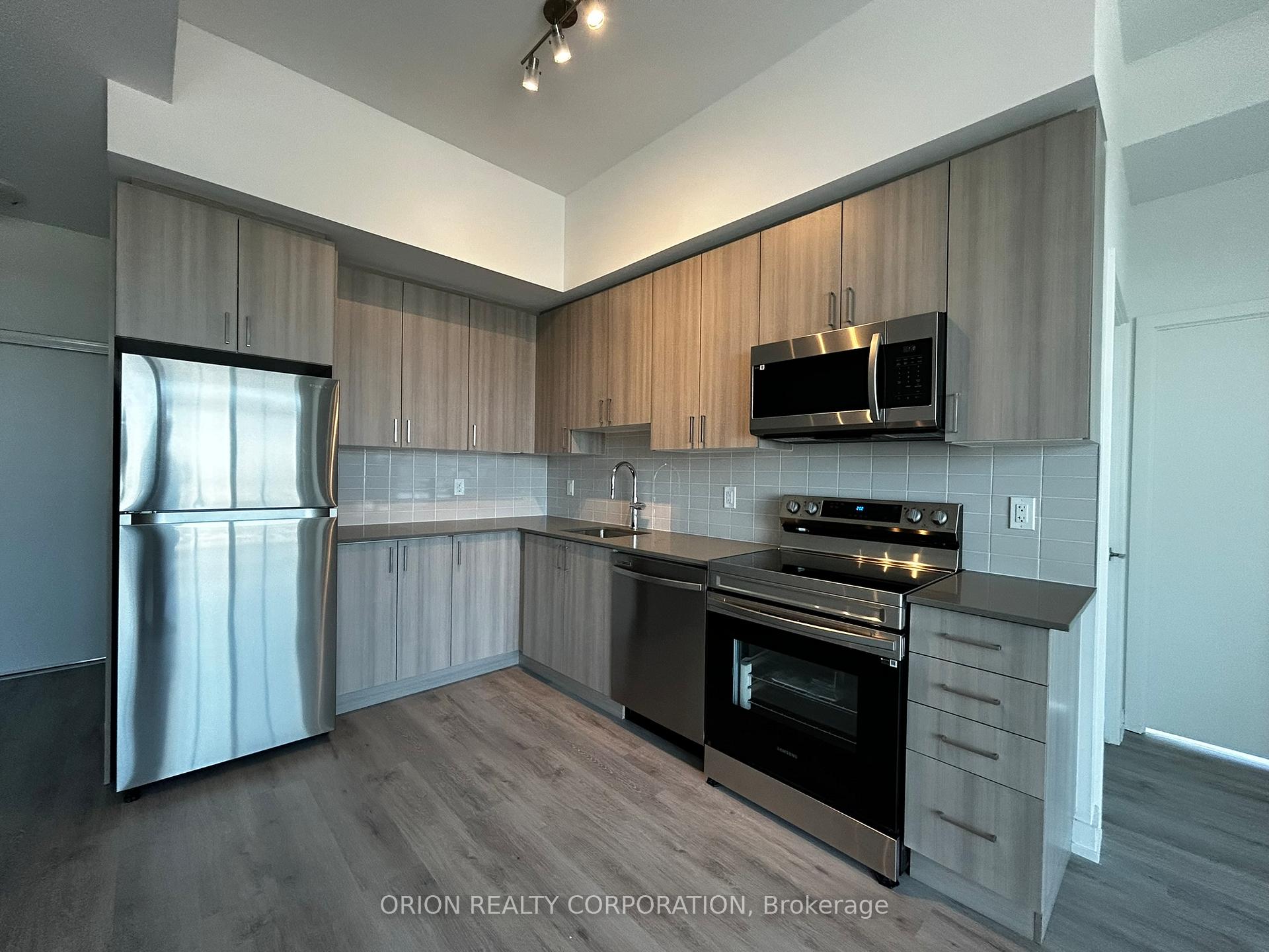 Photo 2 of Unit 2610, 1455 Celebration Drive, Pickering, Bay Ridges — HOMEH