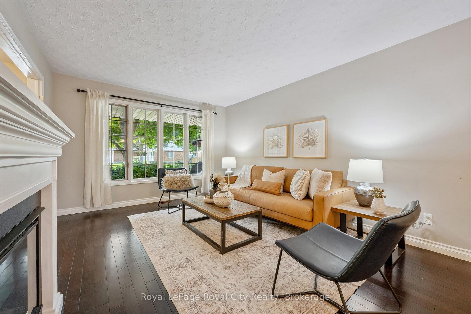 Photo 7 of 17 Sugarbush Place, Guelph, Willow West/Sugarbush/West Acres — HOMEH