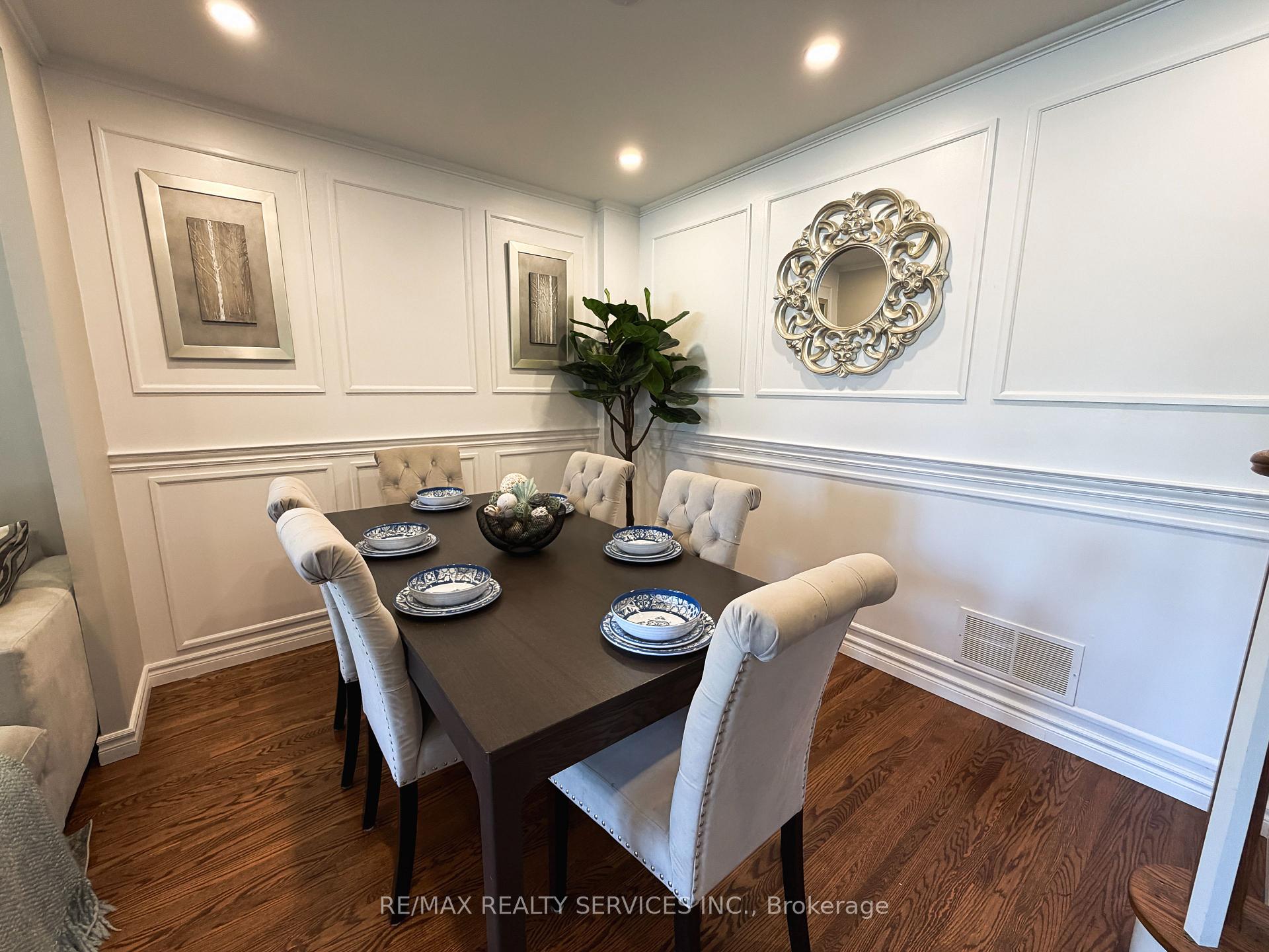 Photo 8 of 238 Laurier Avenue, Milton, Bronte Meadows — HOMEH