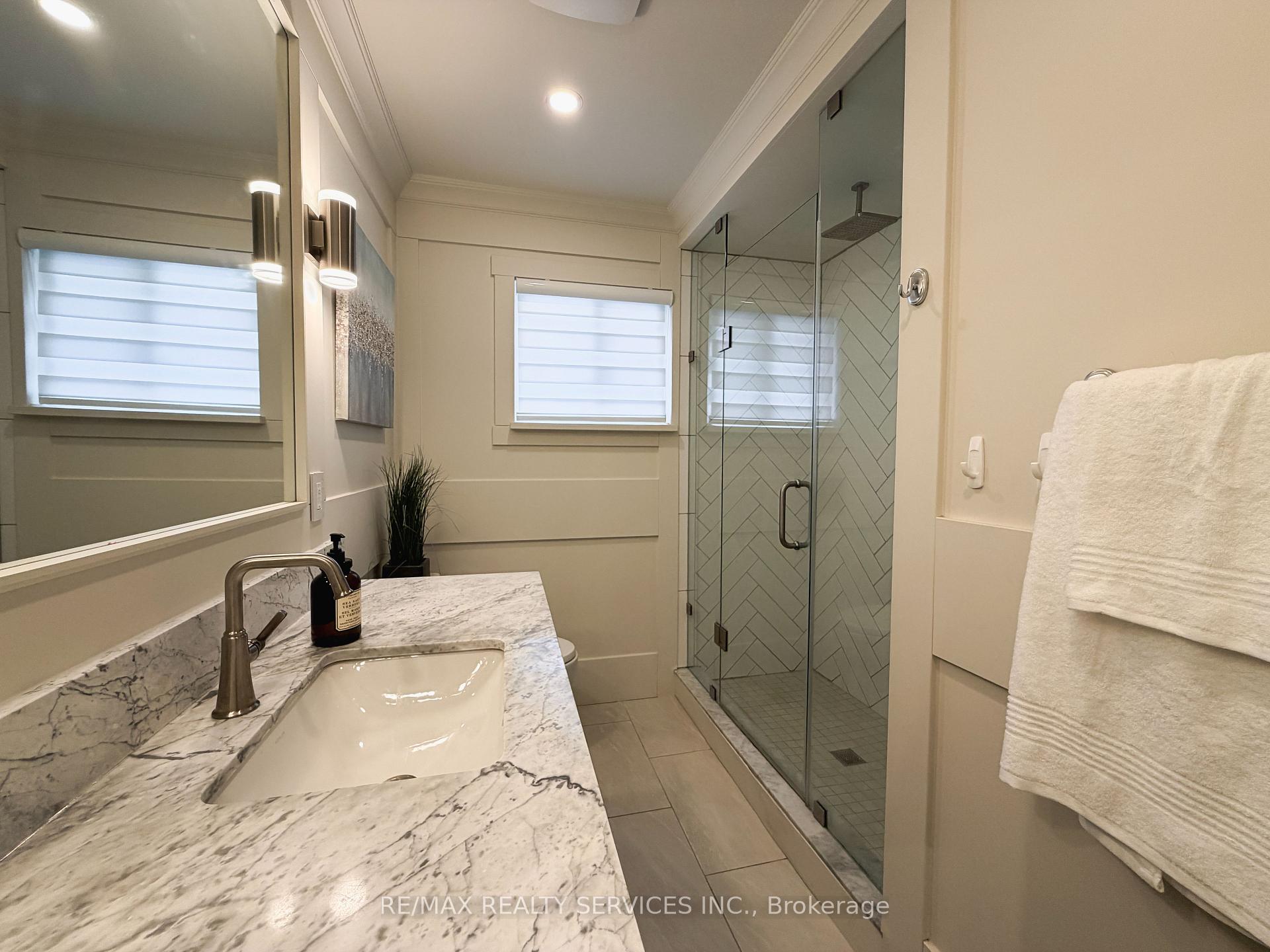 Photo 15 of 238 Laurier Avenue, Milton, Bronte Meadows — HOMEH