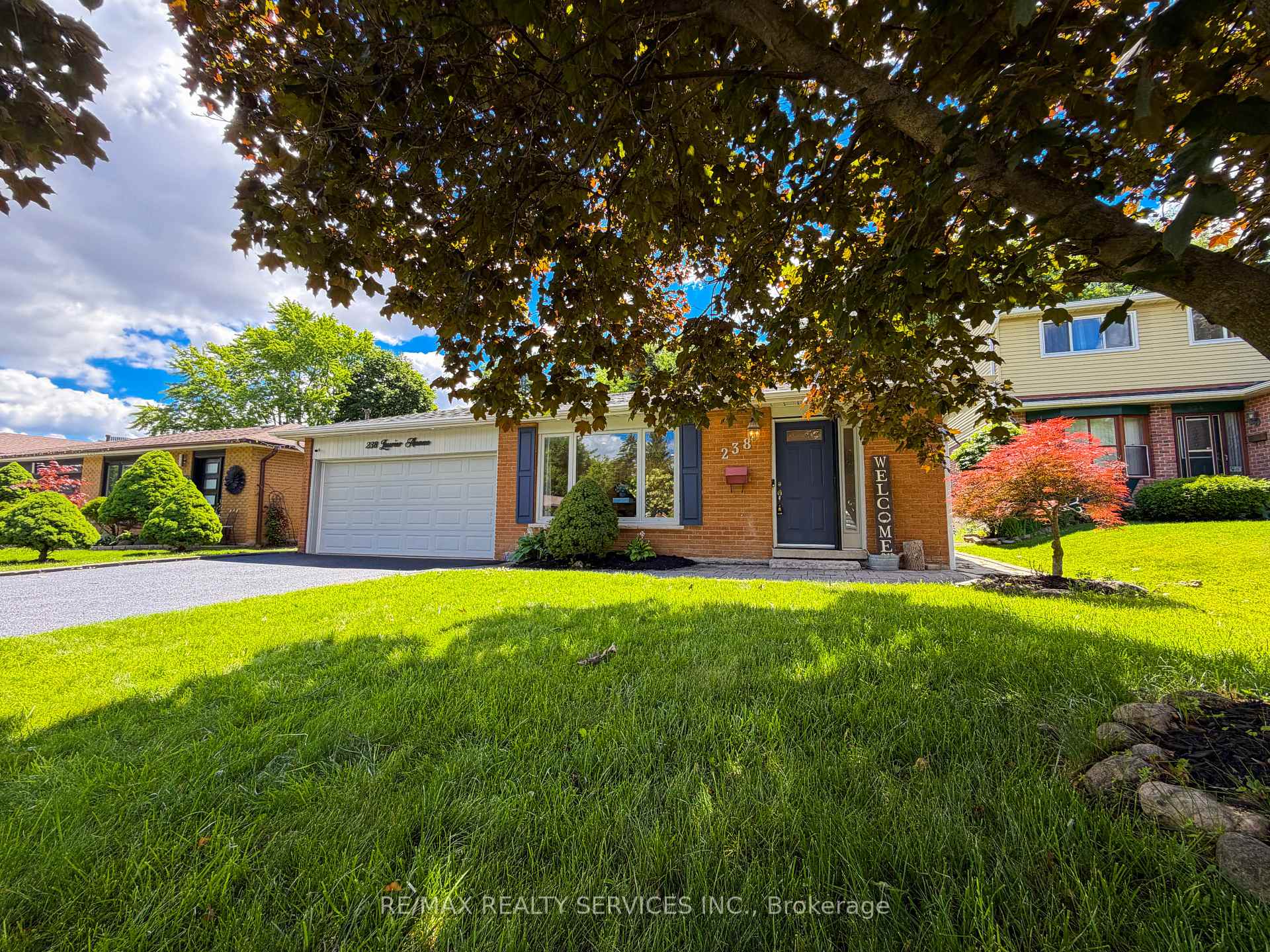 Photo 32 of 238 Laurier Avenue, Milton, Bronte Meadows — HOMEH