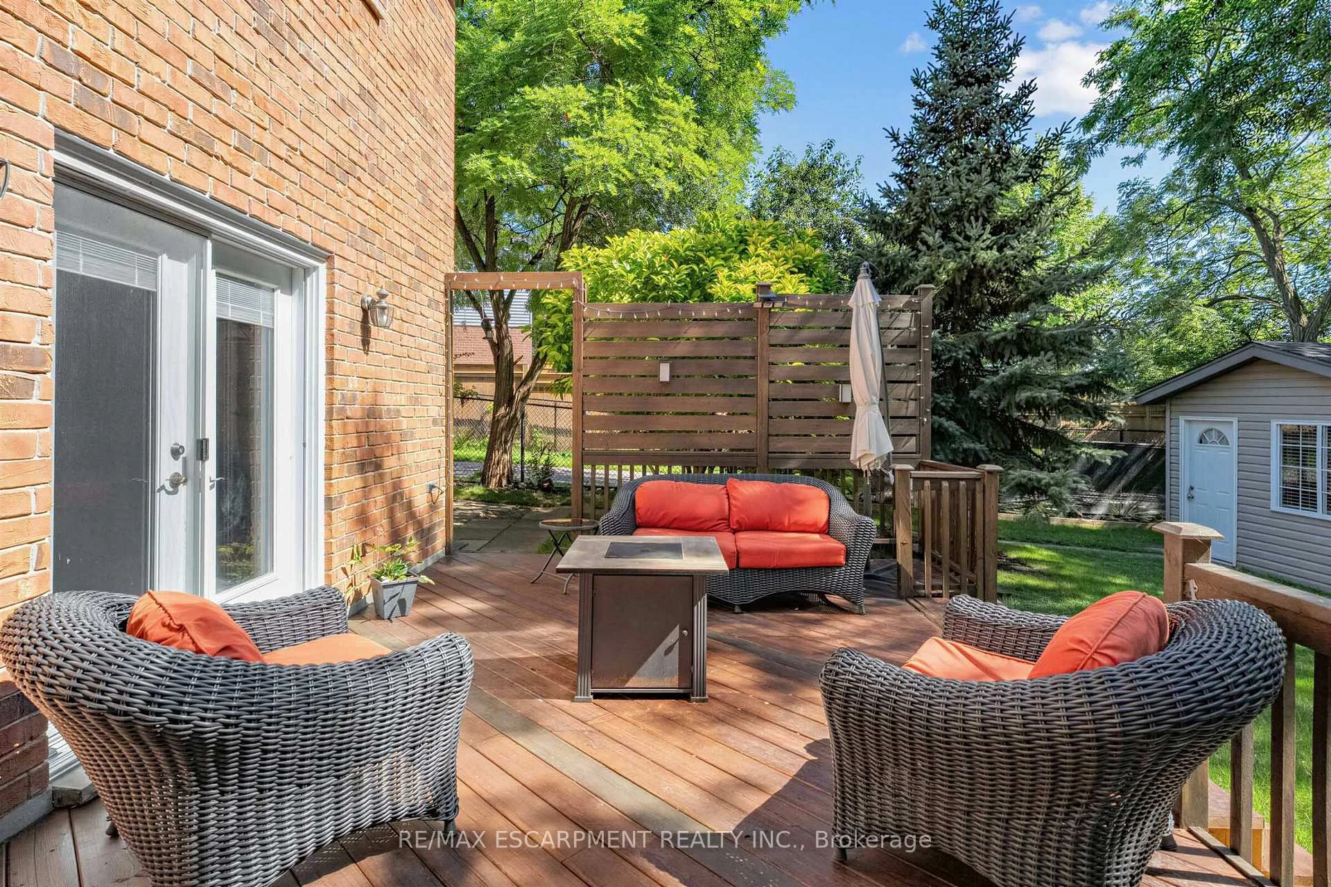 Photo 40 of 125 Langlaw Drive, Cambridge, Christopher-Champlain — HOMEH