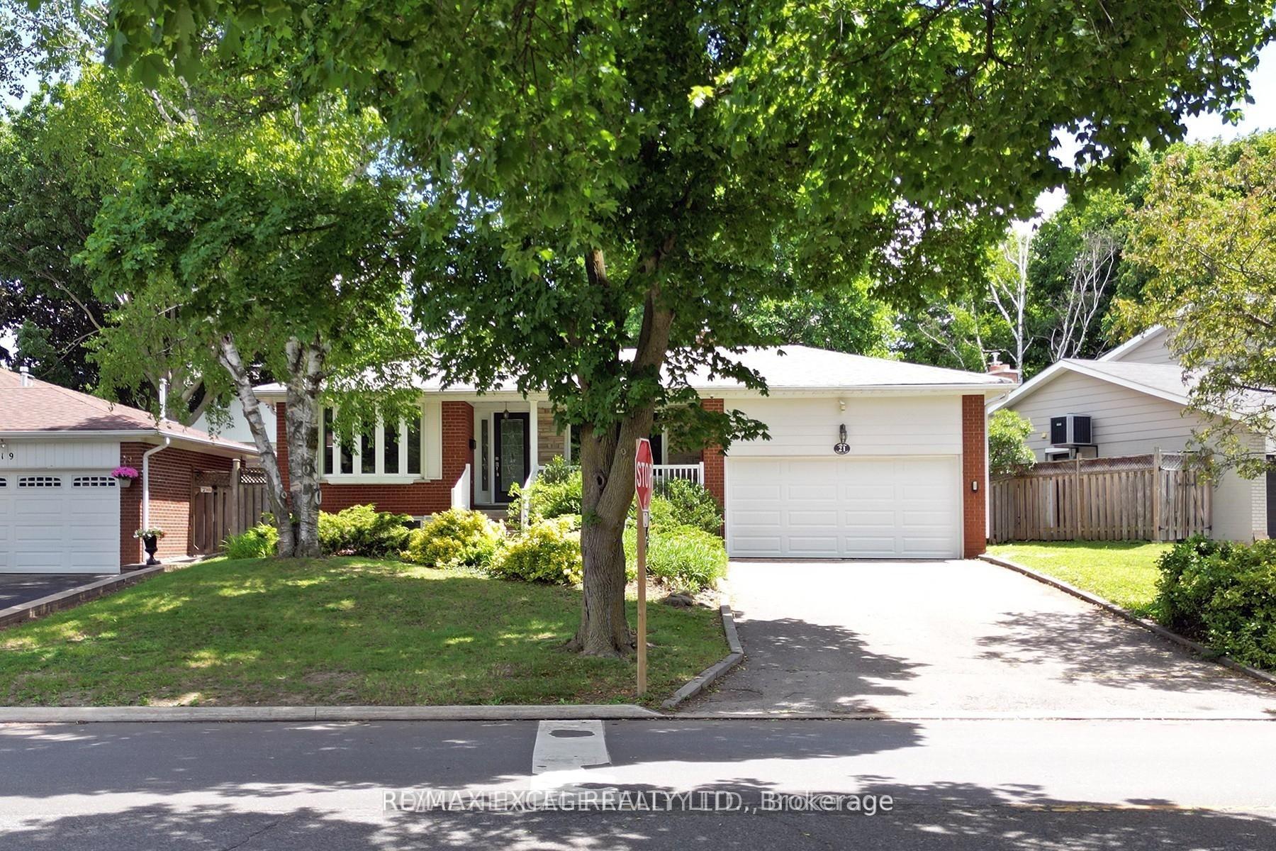 Photo 2 of Unit Bsmt, 21 Wootten Way, Markham, Sherwood-Amberglen — HOMEH