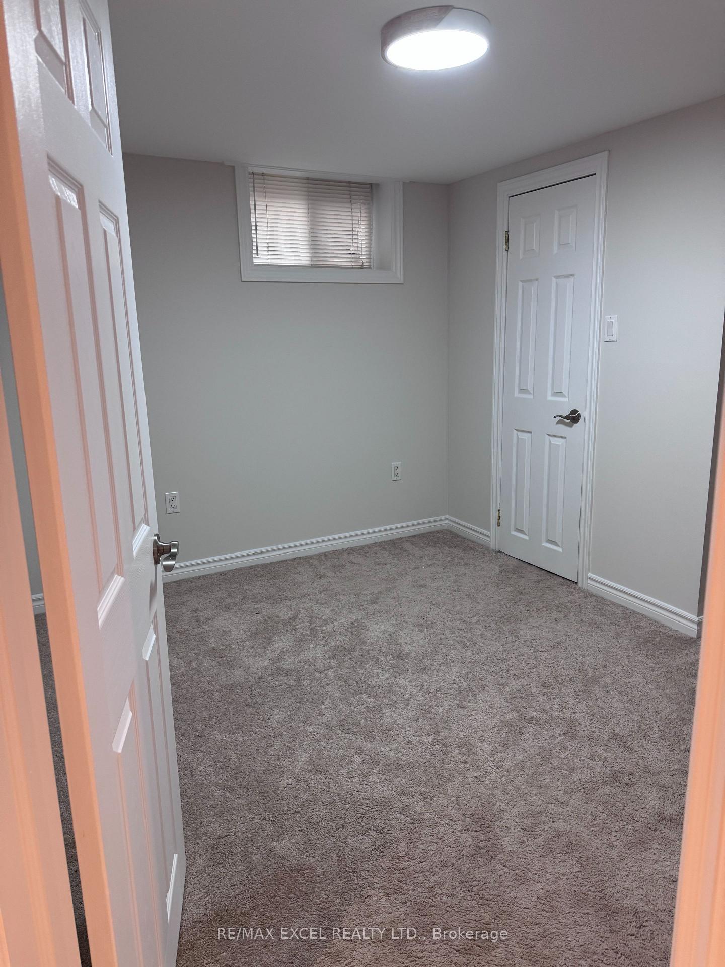 Photo 8 of Unit Bsmt, 21 Wootten Way, Markham, Sherwood-Amberglen — HOMEH