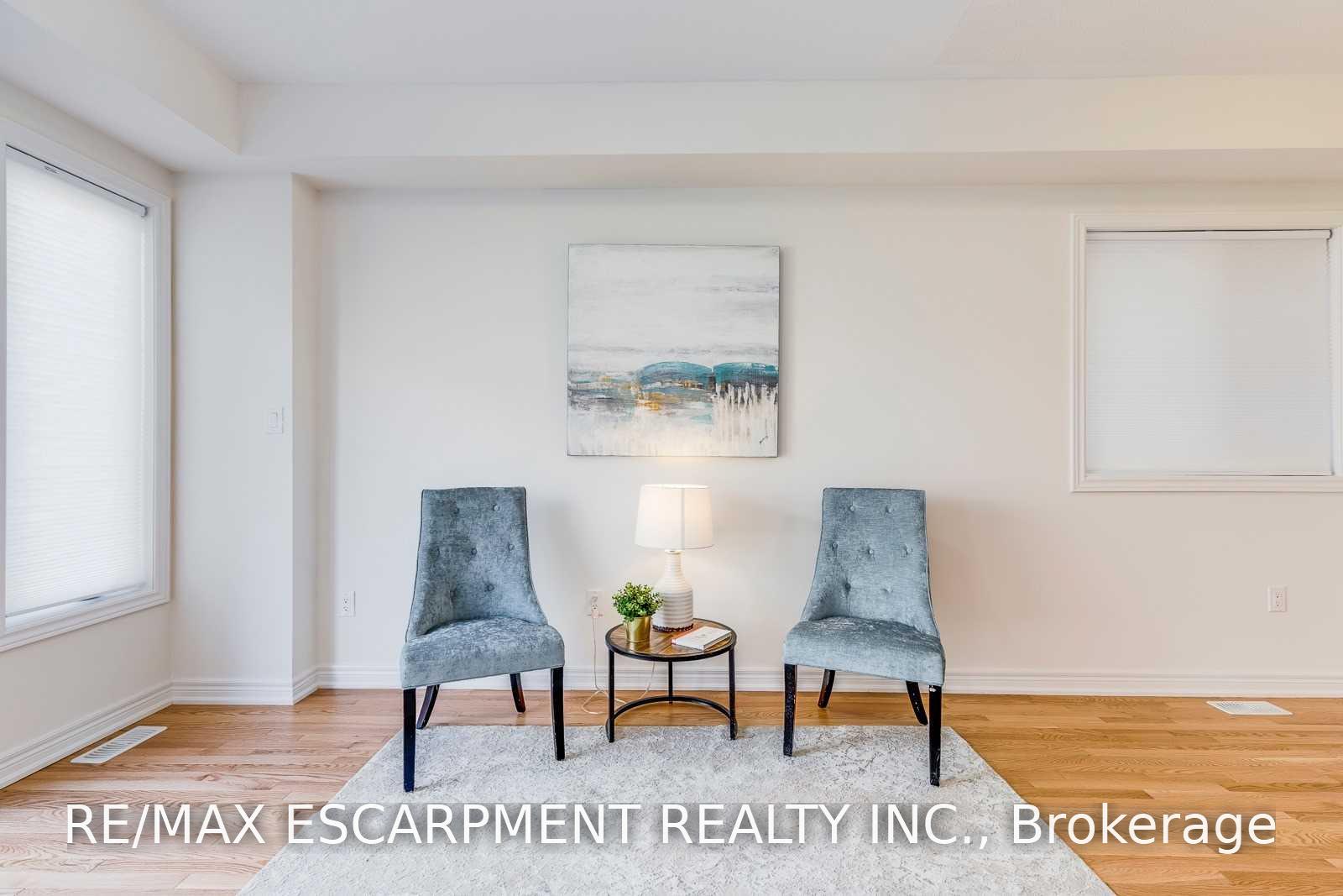 Photo 7 of 3967 Leonardo Street, Burlington, Alton — HOMEH