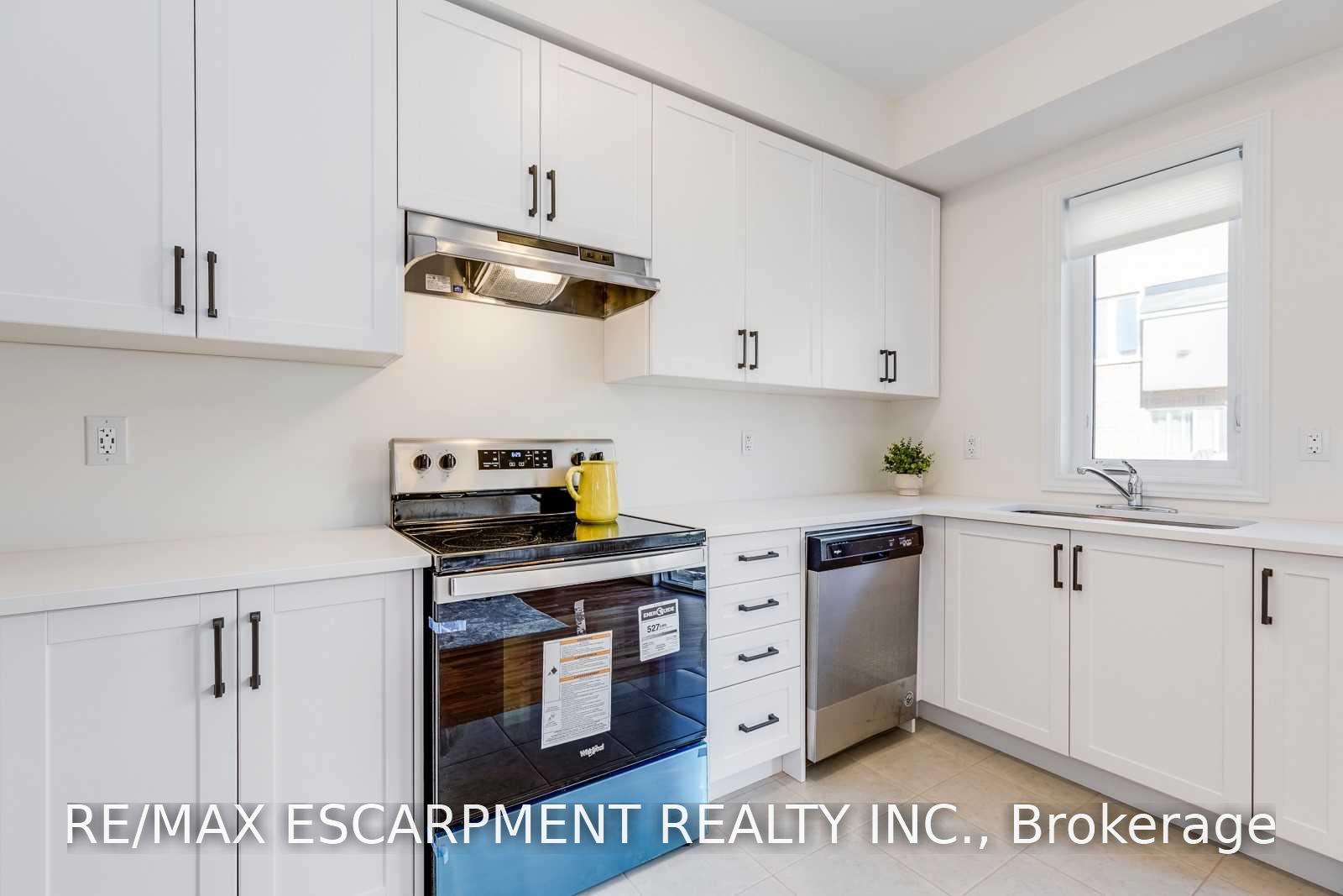 Photo 14 of 3967 Leonardo Street, Burlington, Alton — HOMEH