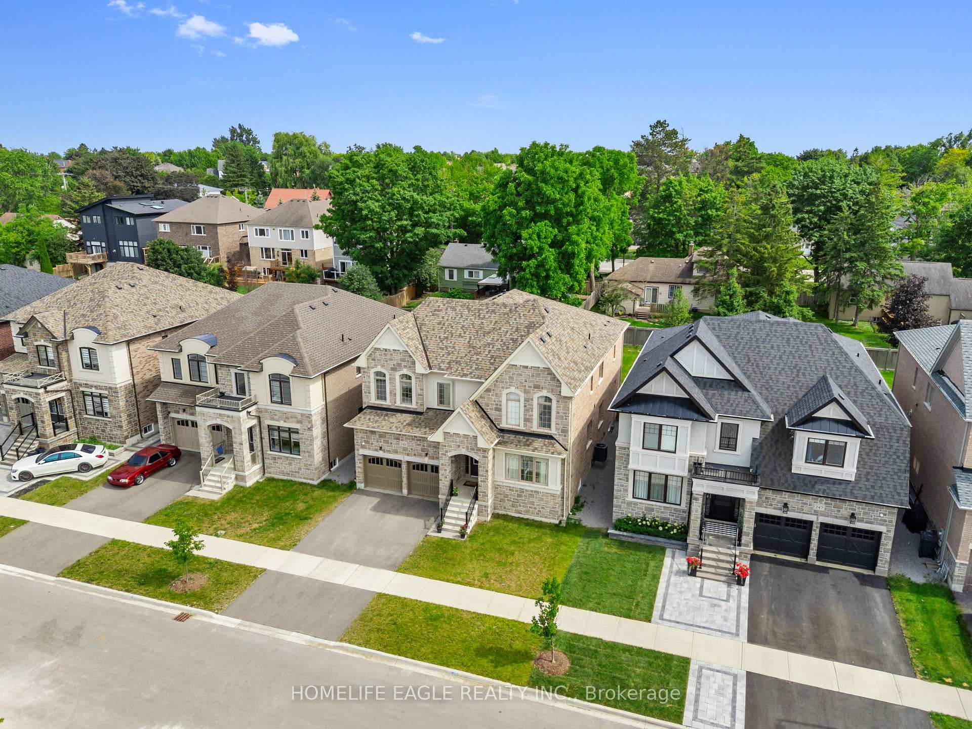 Photo 22 of 245 Danny Wheeler Boulevard, Georgina, Keswick North — HOMEH