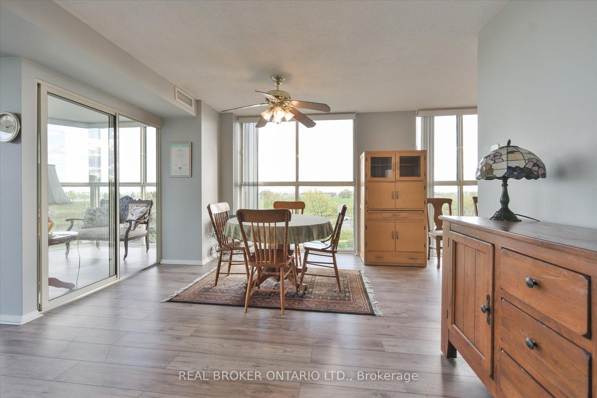 Photo 10 of Unit 403, 600 Rexdale Boulevard, Etobicoke, West Humber-Clairville — HOMEH