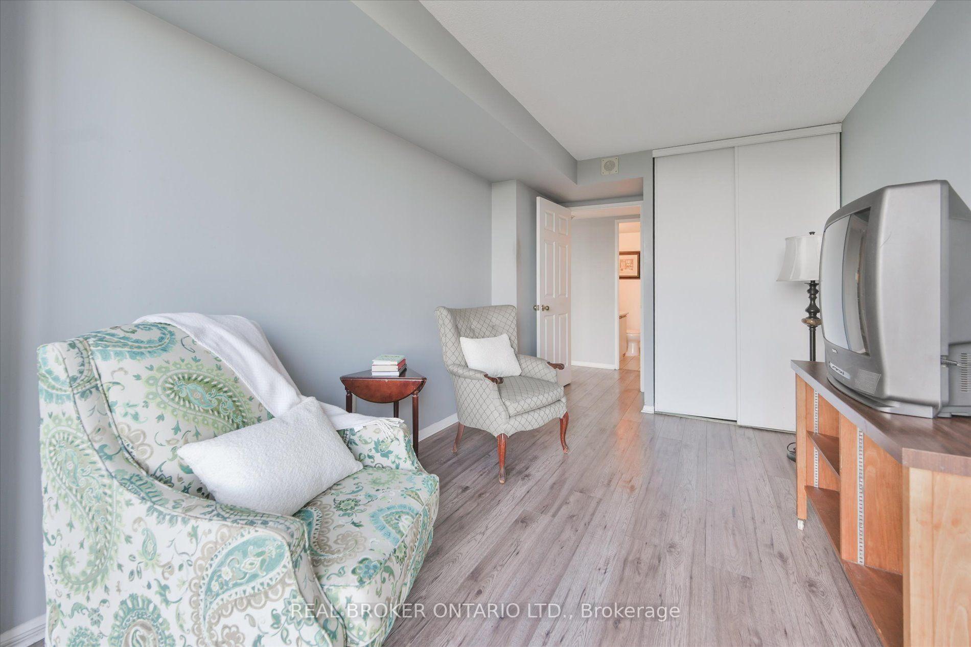 Photo 21 of Unit 403, 600 Rexdale Boulevard, Etobicoke, West Humber-Clairville — HOMEH