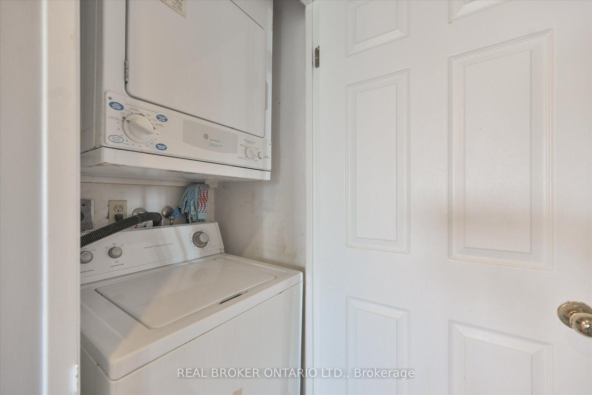 Photo 23 of Unit 403, 600 Rexdale Boulevard, Etobicoke, West Humber-Clairville — HOMEH