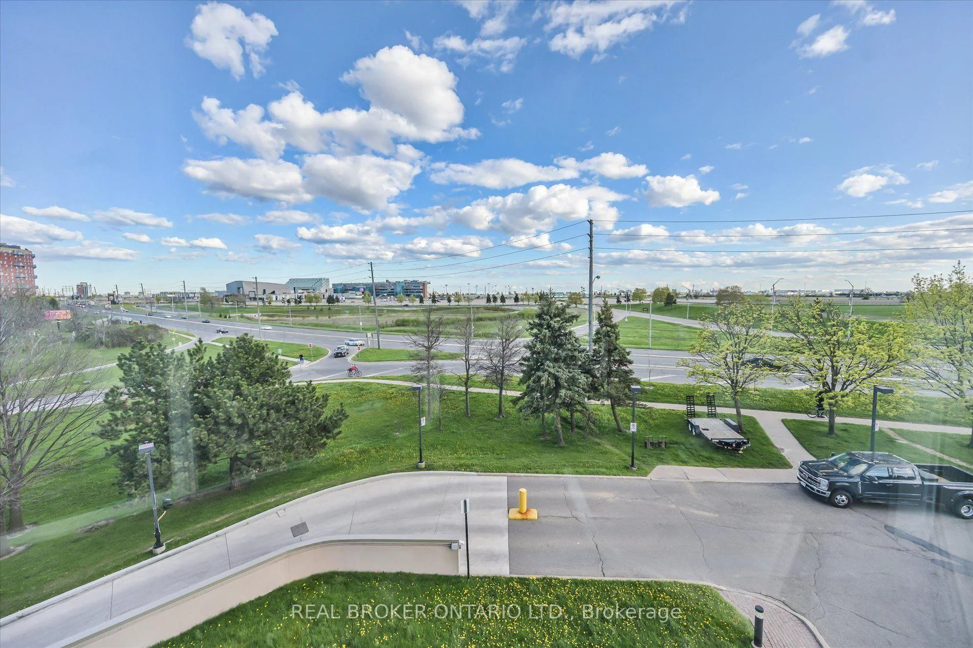 Photo 32 of Unit 403, 600 Rexdale Boulevard, Etobicoke, West Humber-Clairville — HOMEH