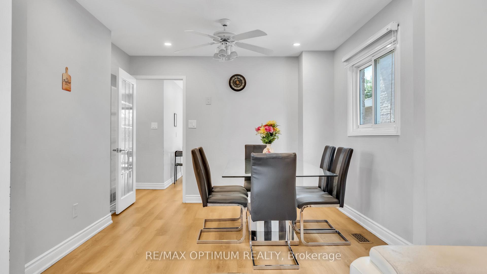 Photo 8 of 362 Kingsbridge Garden Circle, Mississauga, Hurontario — HOMEH