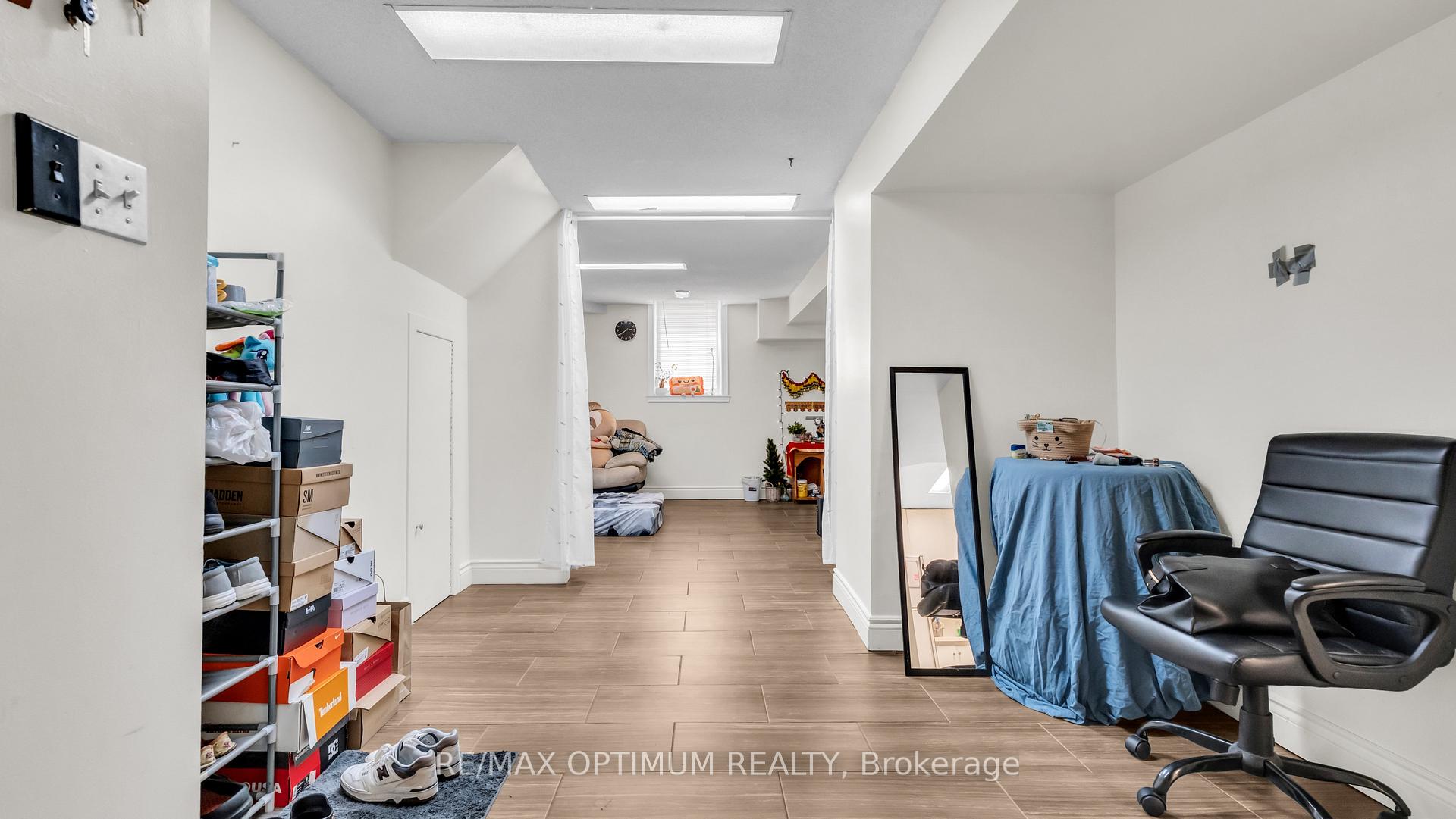Photo 32 of 362 Kingsbridge Garden Circle, Mississauga, Hurontario — HOMEH