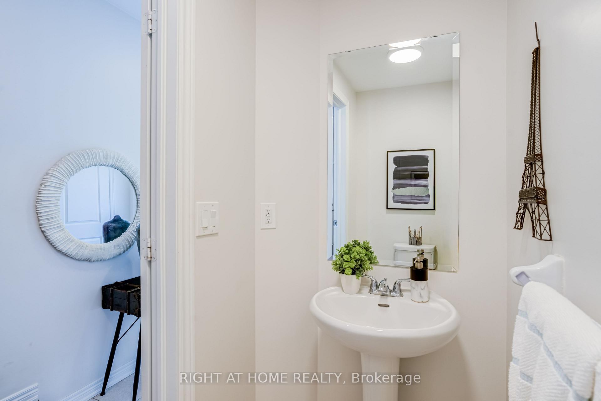 Photo 5 of 50 Collier Crescent, Markham, Wismer — HOMEH