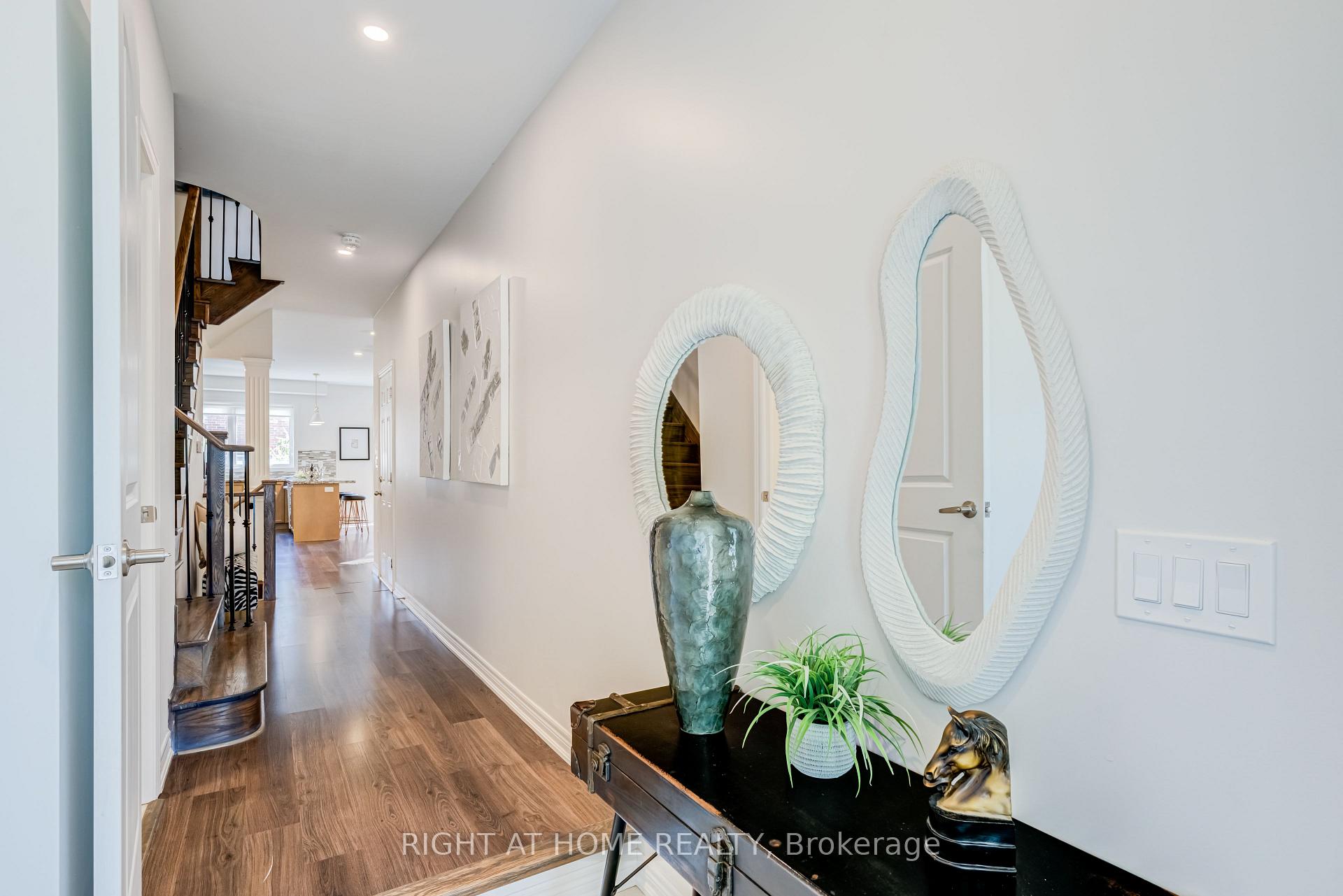 Photo 7 of 50 Collier Crescent, Markham, Wismer — HOMEH