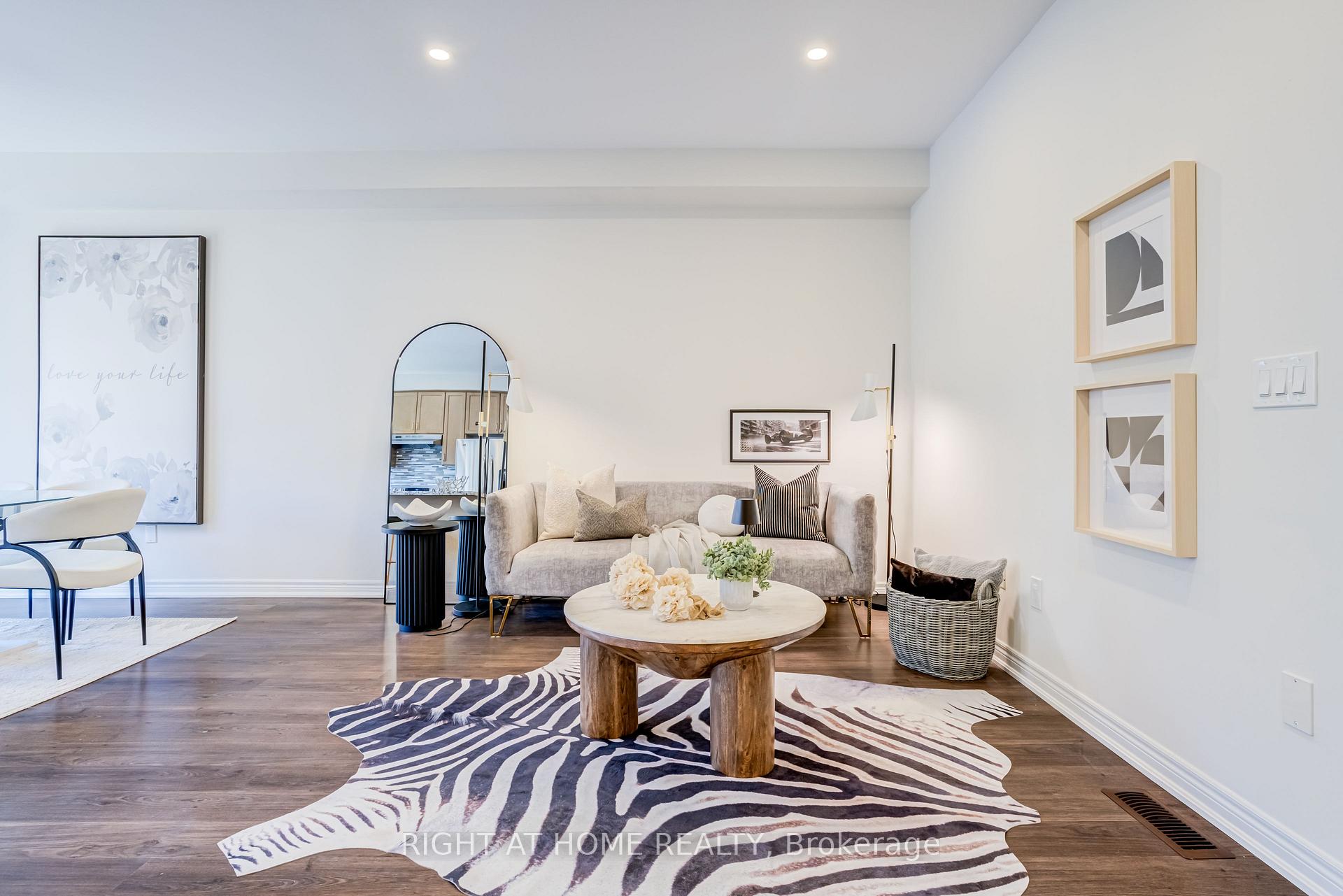 Photo 10 of 50 Collier Crescent, Markham, Wismer — HOMEH