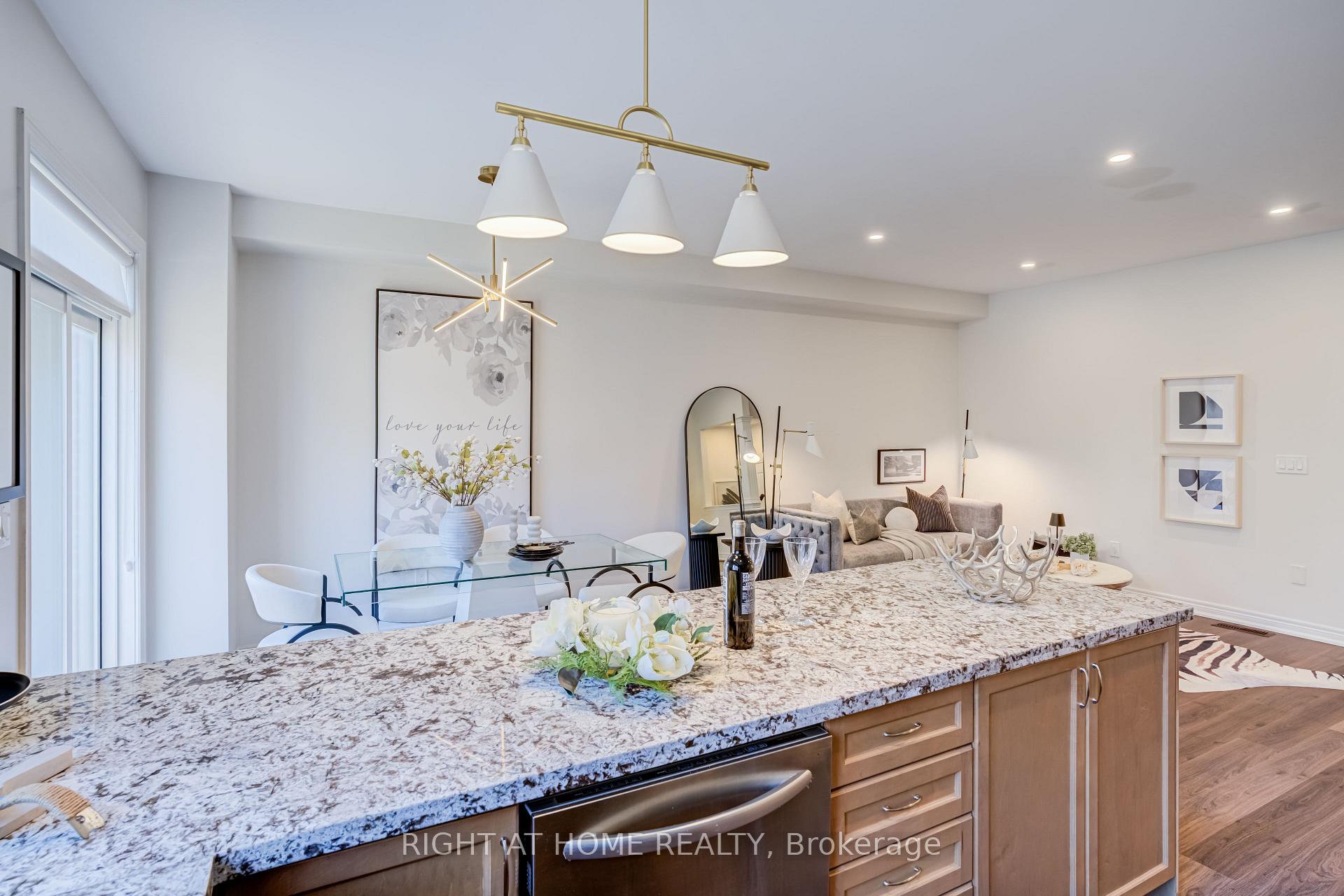 Photo 17 of 50 Collier Crescent, Markham, Wismer — HOMEH