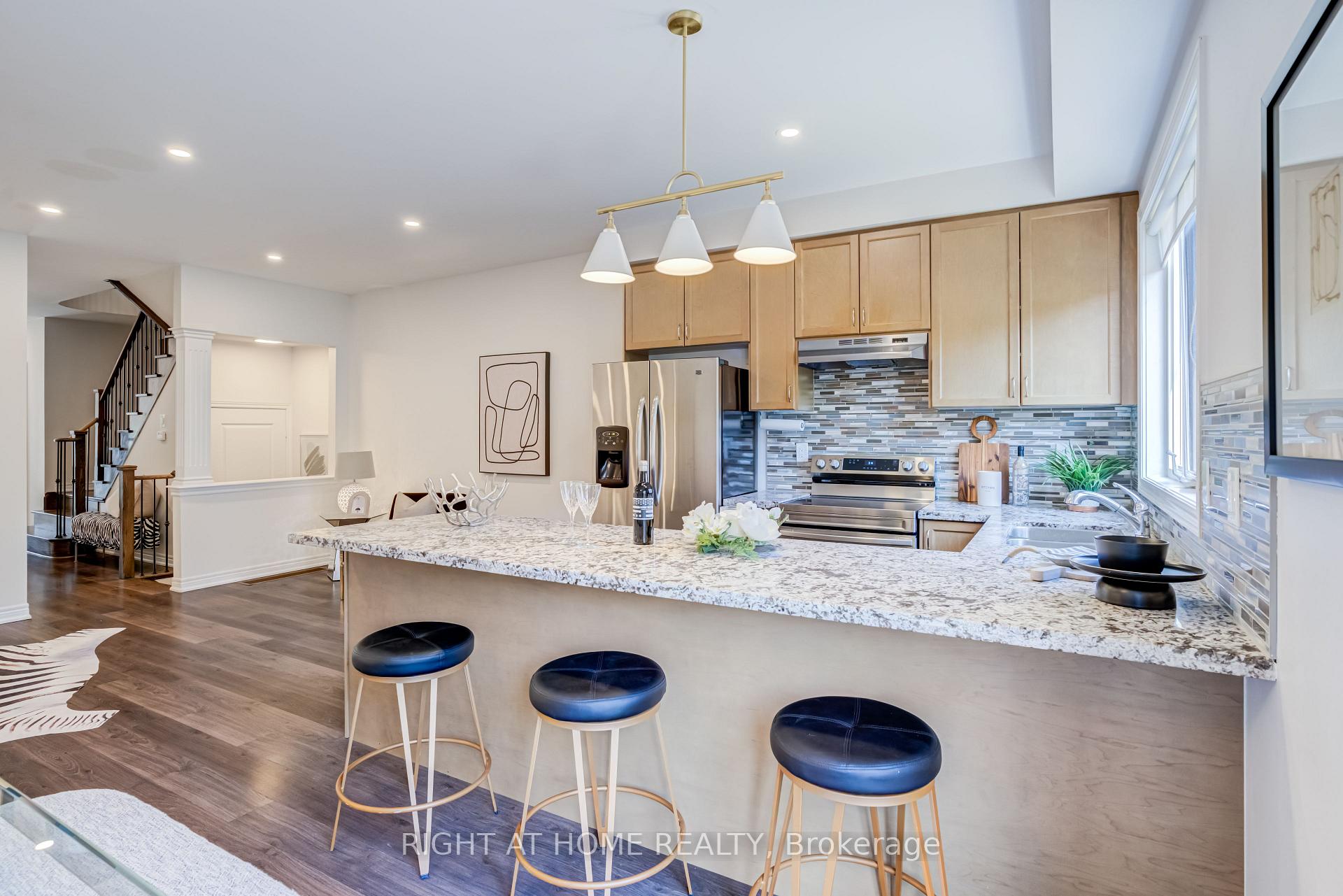 Photo 22 of 50 Collier Crescent, Markham, Wismer — HOMEH
