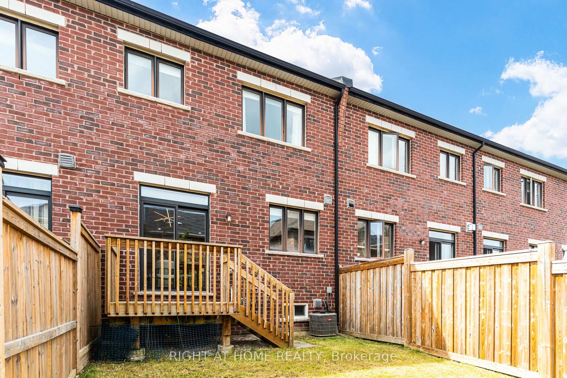 Photo 47 of 50 Collier Crescent, Markham, Wismer — HOMEH