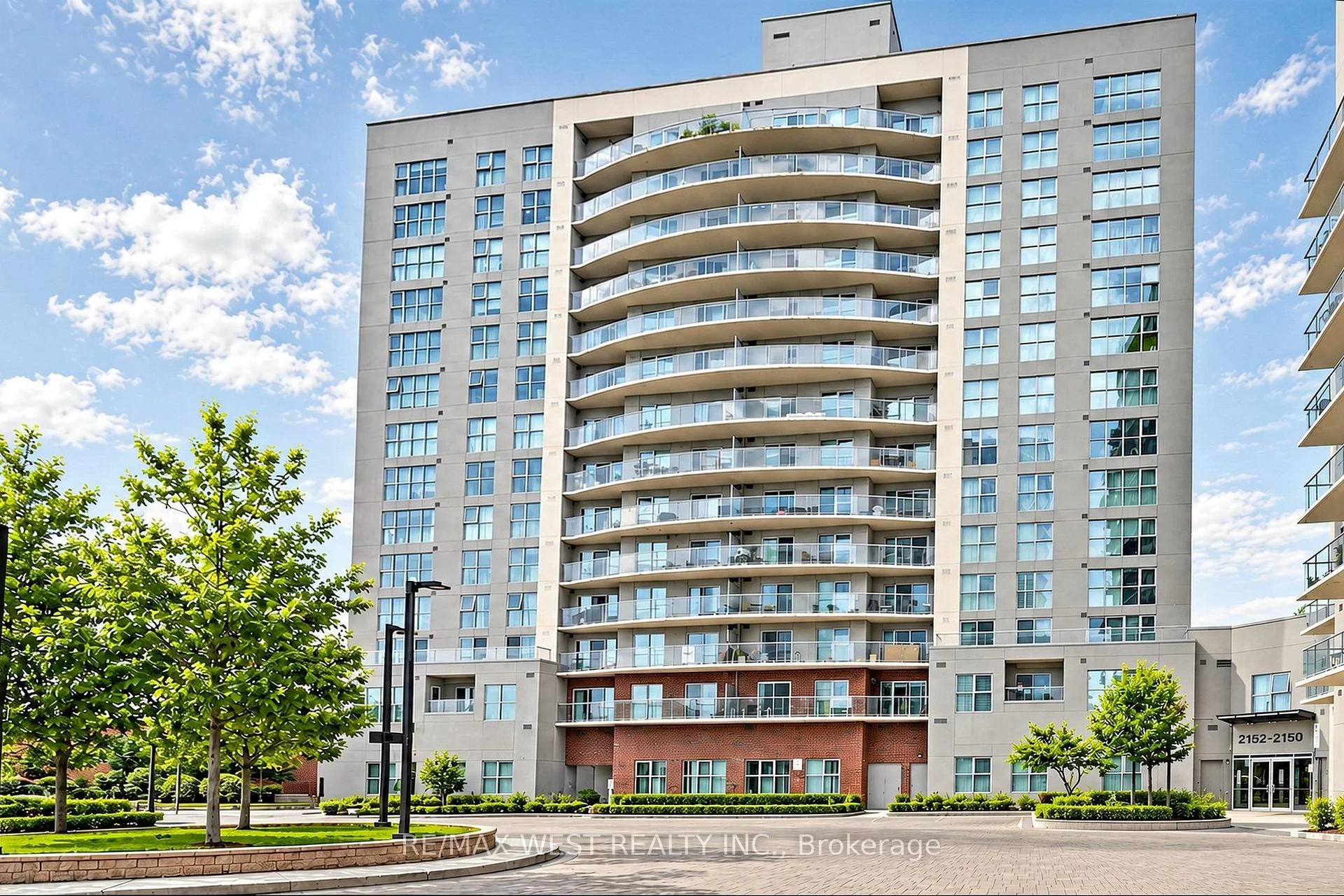 Photo of Unit PH 04, 2152 Lawrence Avenue