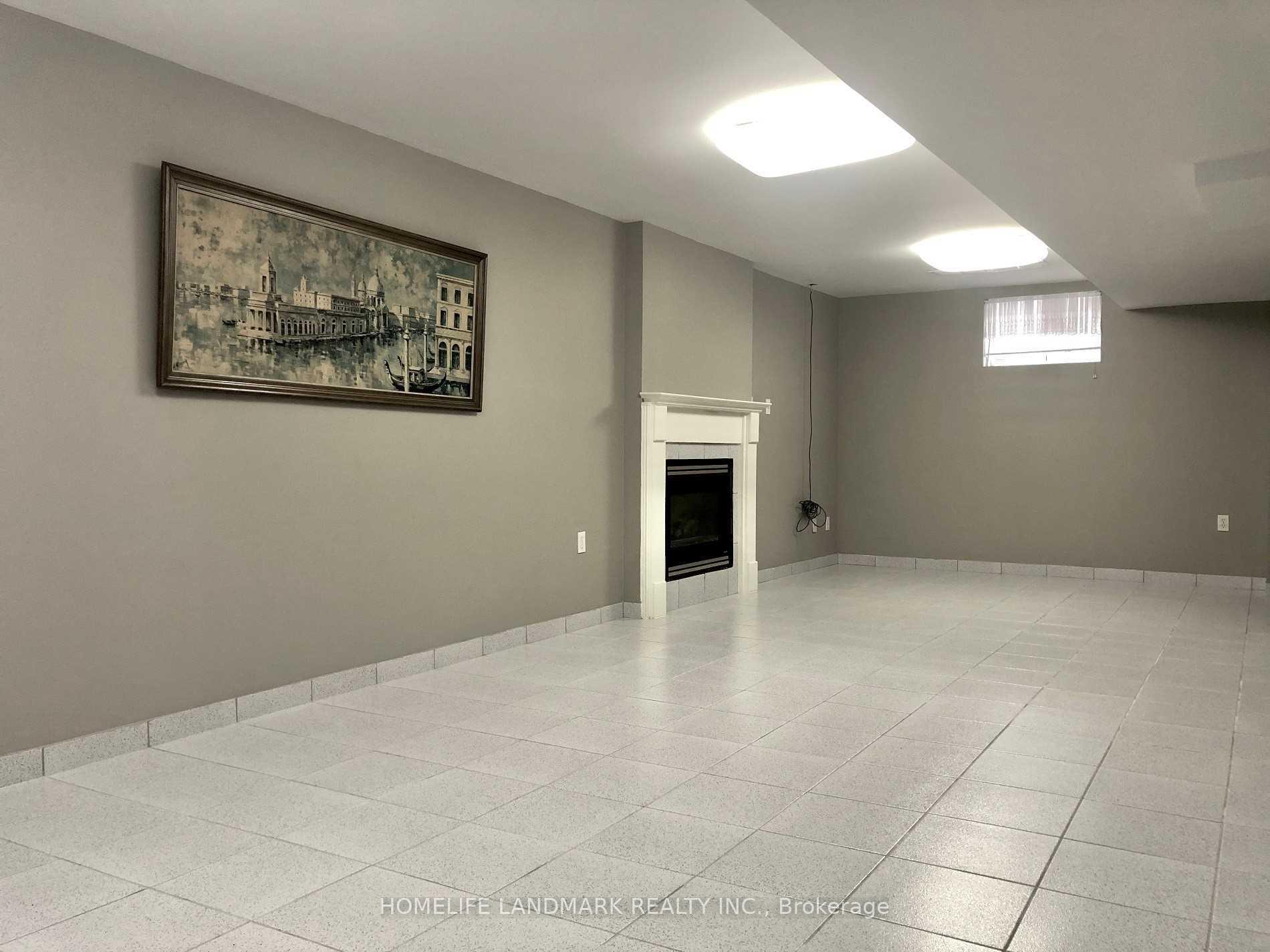 Photo 16 of 196 Park Drive, Whitchurch-Stouffville, Stouffville — HOMEH