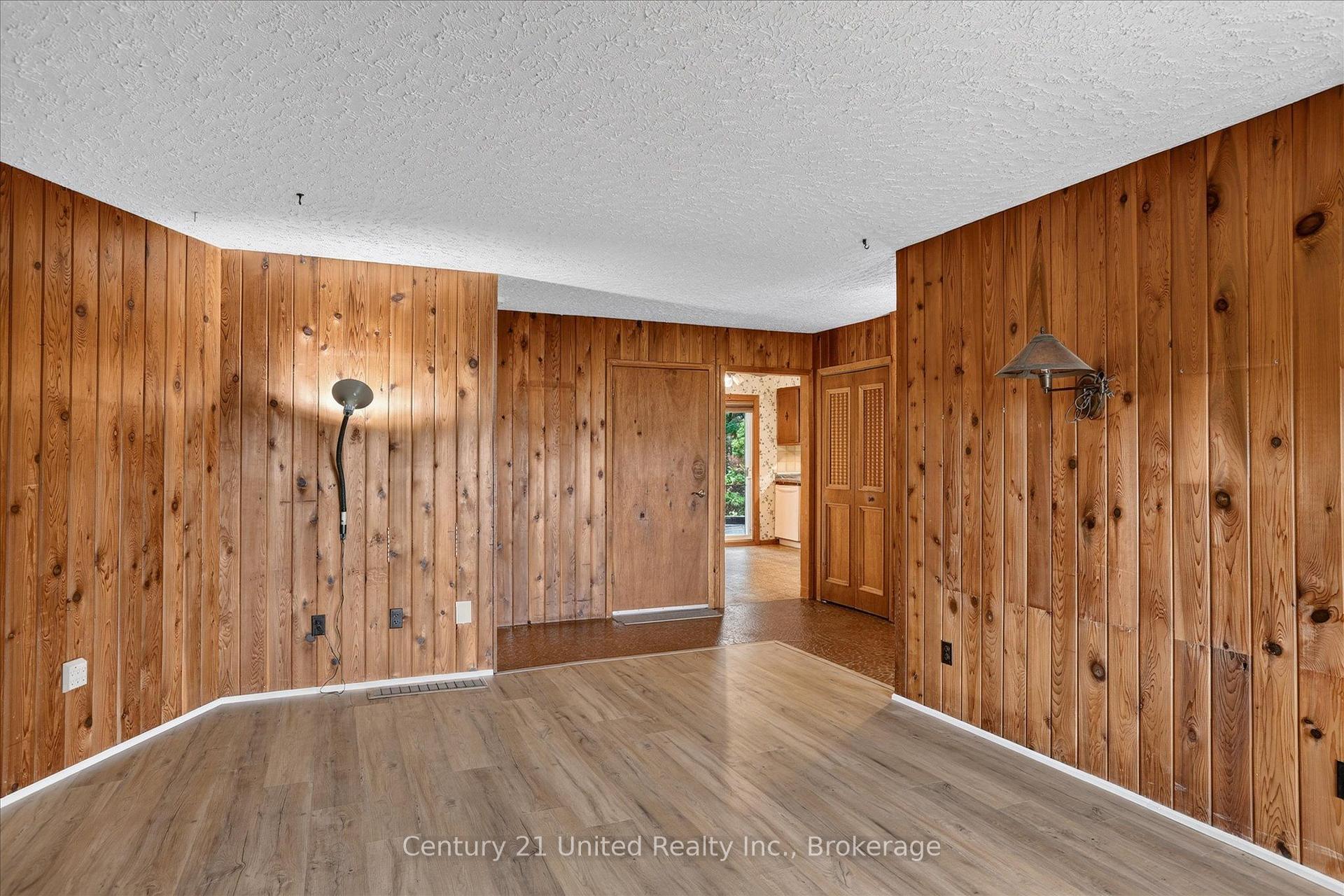Photo 9 of 995 Nicholl's Boulevard, Selwyn — HOMEH