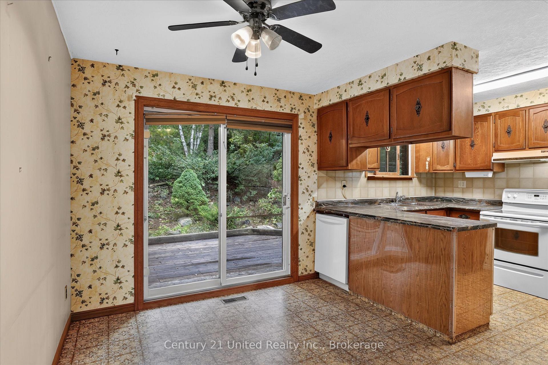 Photo 20 of 995 Nicholl's Boulevard, Selwyn — HOMEH