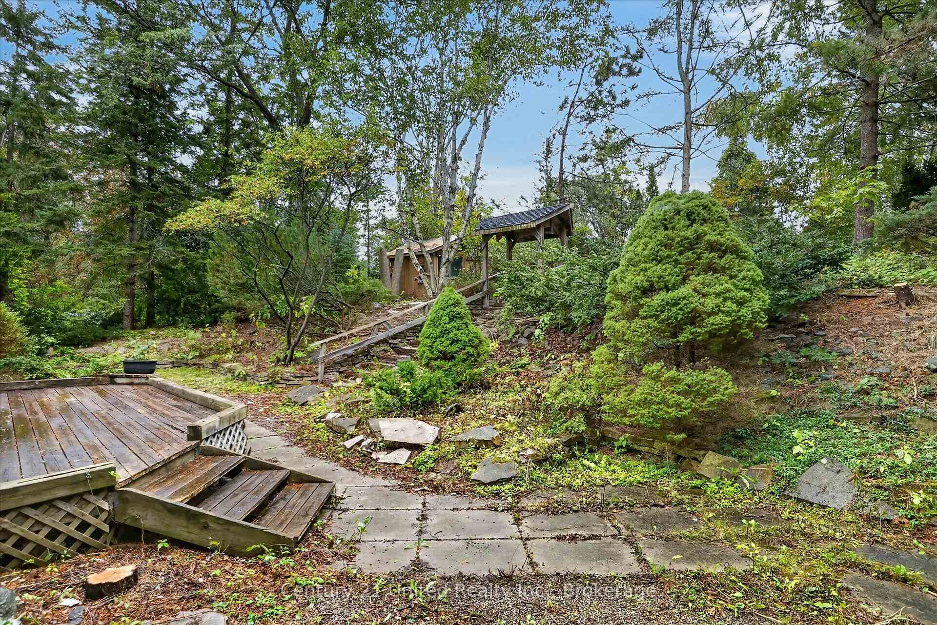 Photo 45 of 995 Nicholl's Boulevard, Selwyn — HOMEH