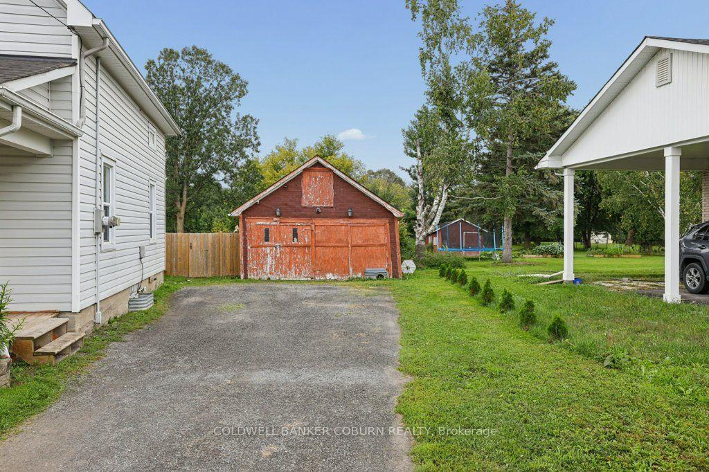 Photo 5 of 6674 Fourth Line Road S, Ottawa, North Gower — HOMEH