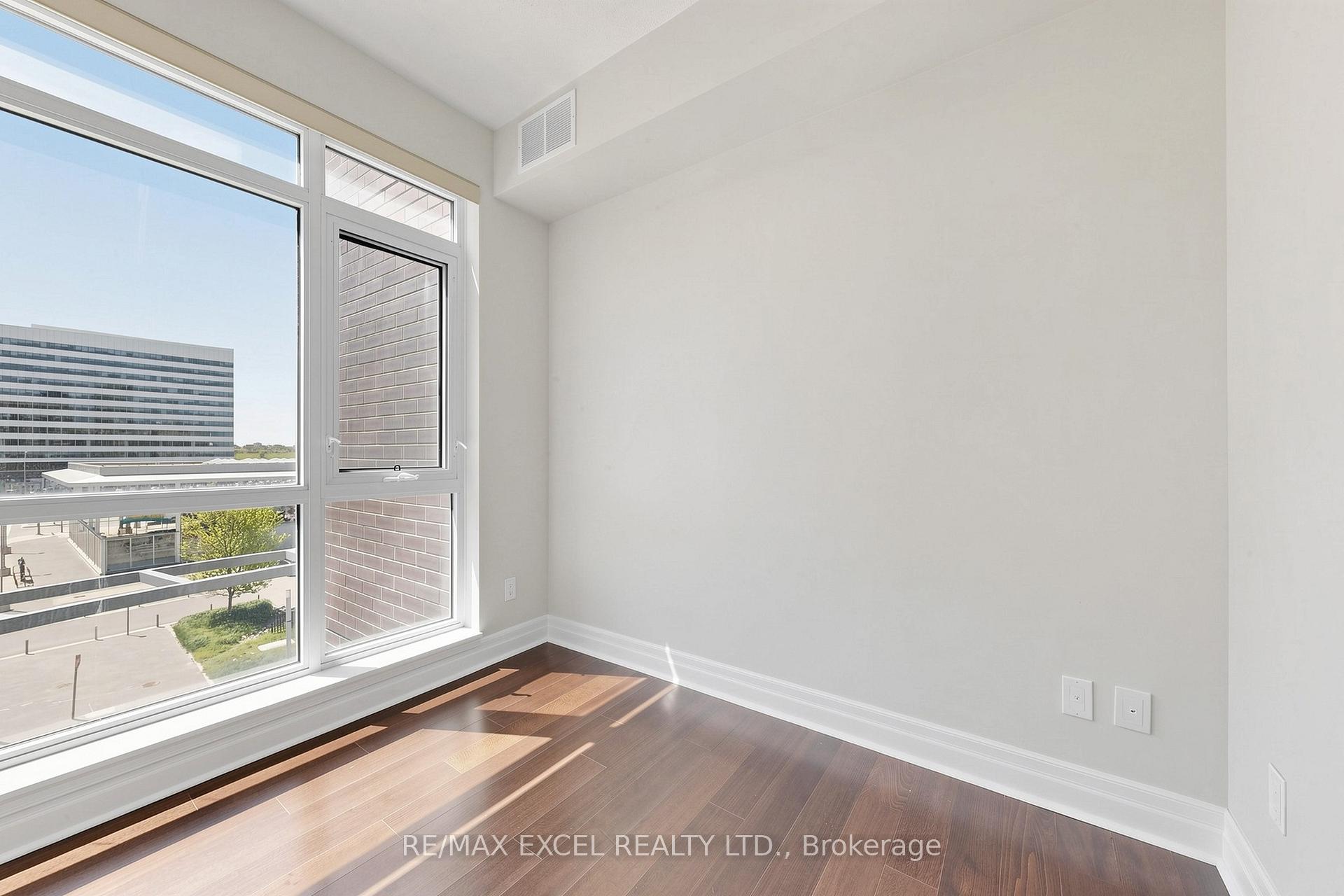 Photo 17 of Unit 416, 8110 Birchmount Road, Markham, Unionville — HOMEH