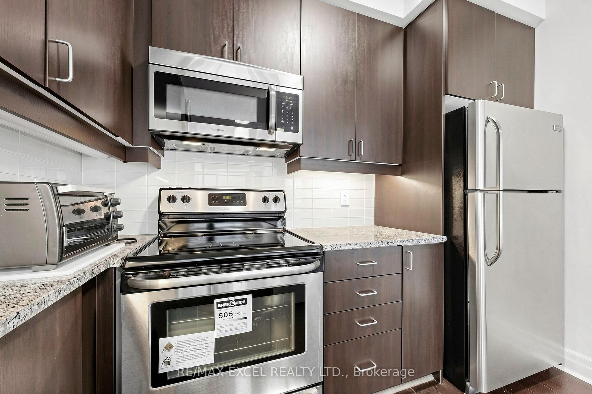 Photo 25 of Unit 416, 8110 Birchmount Road, Markham, Unionville — HOMEH