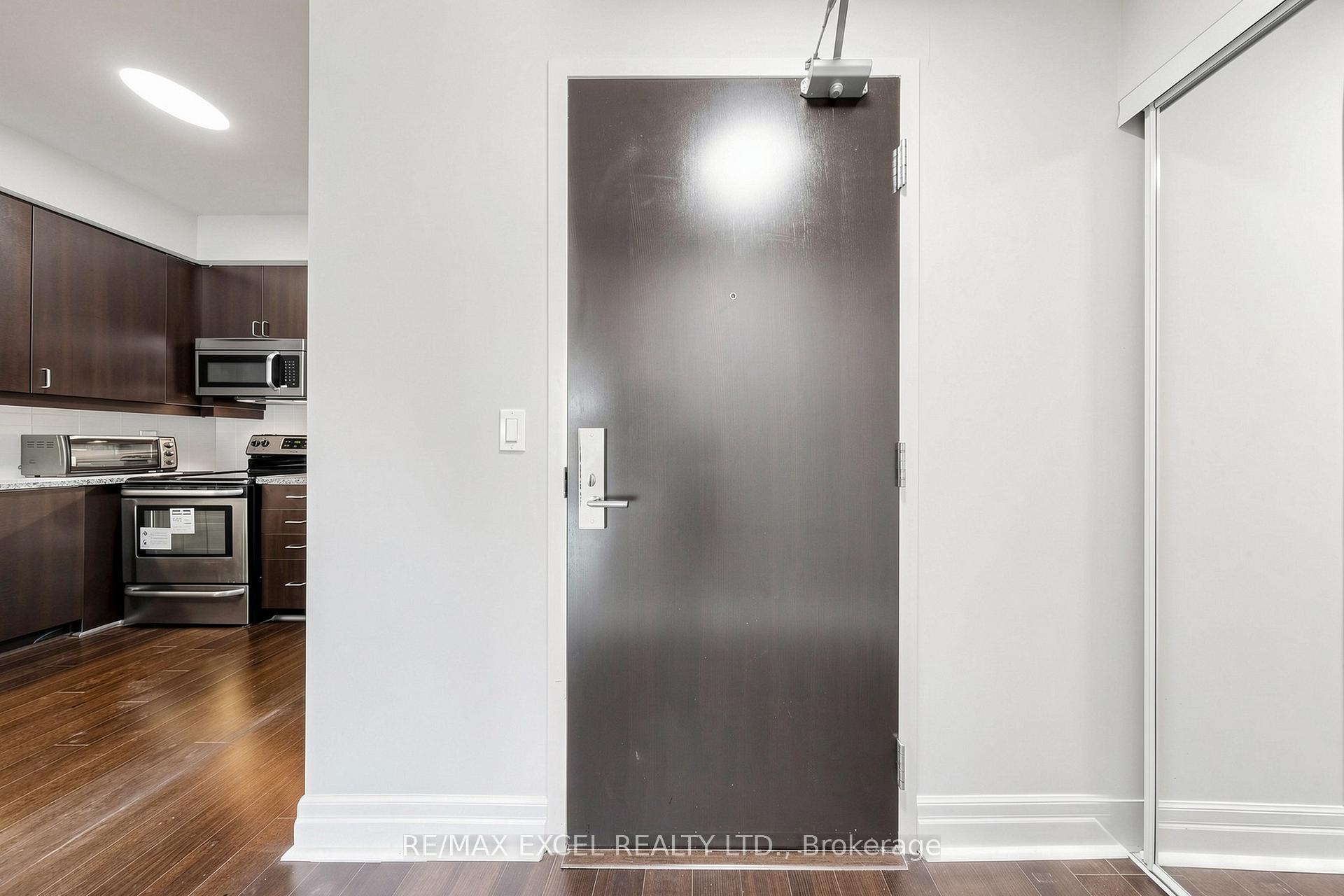 Photo 39 of Unit 416, 8110 Birchmount Road, Markham, Unionville — HOMEH