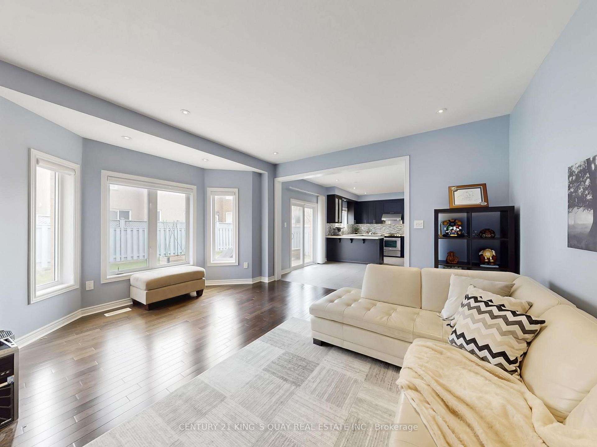 Photo 10 of 35 Mckennon Street, Markham, Wismer — HOMEH