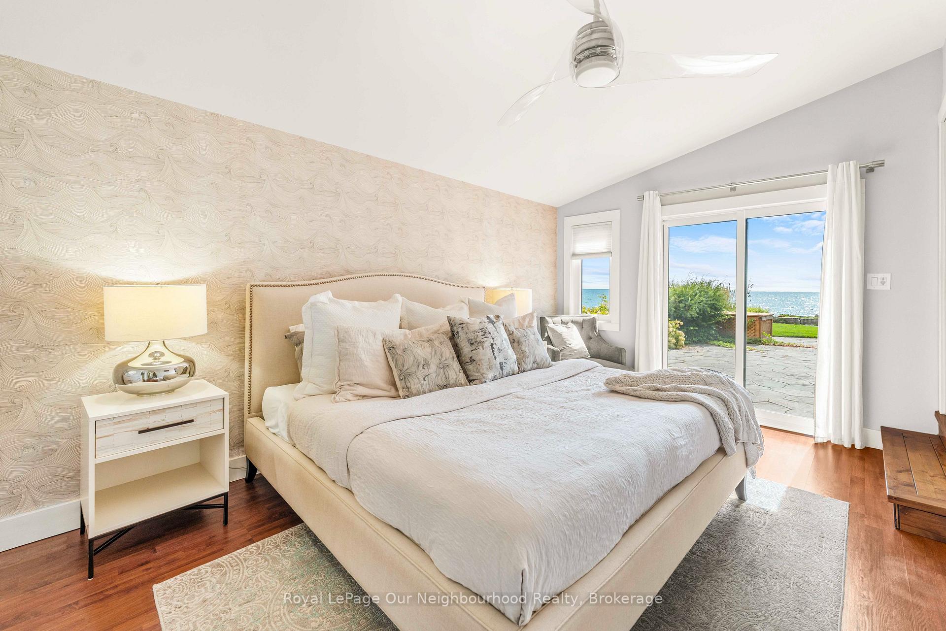 Photo 27 of 121 Cedar Crest Beach Road, Clarington, Bowmanville — HOMEH