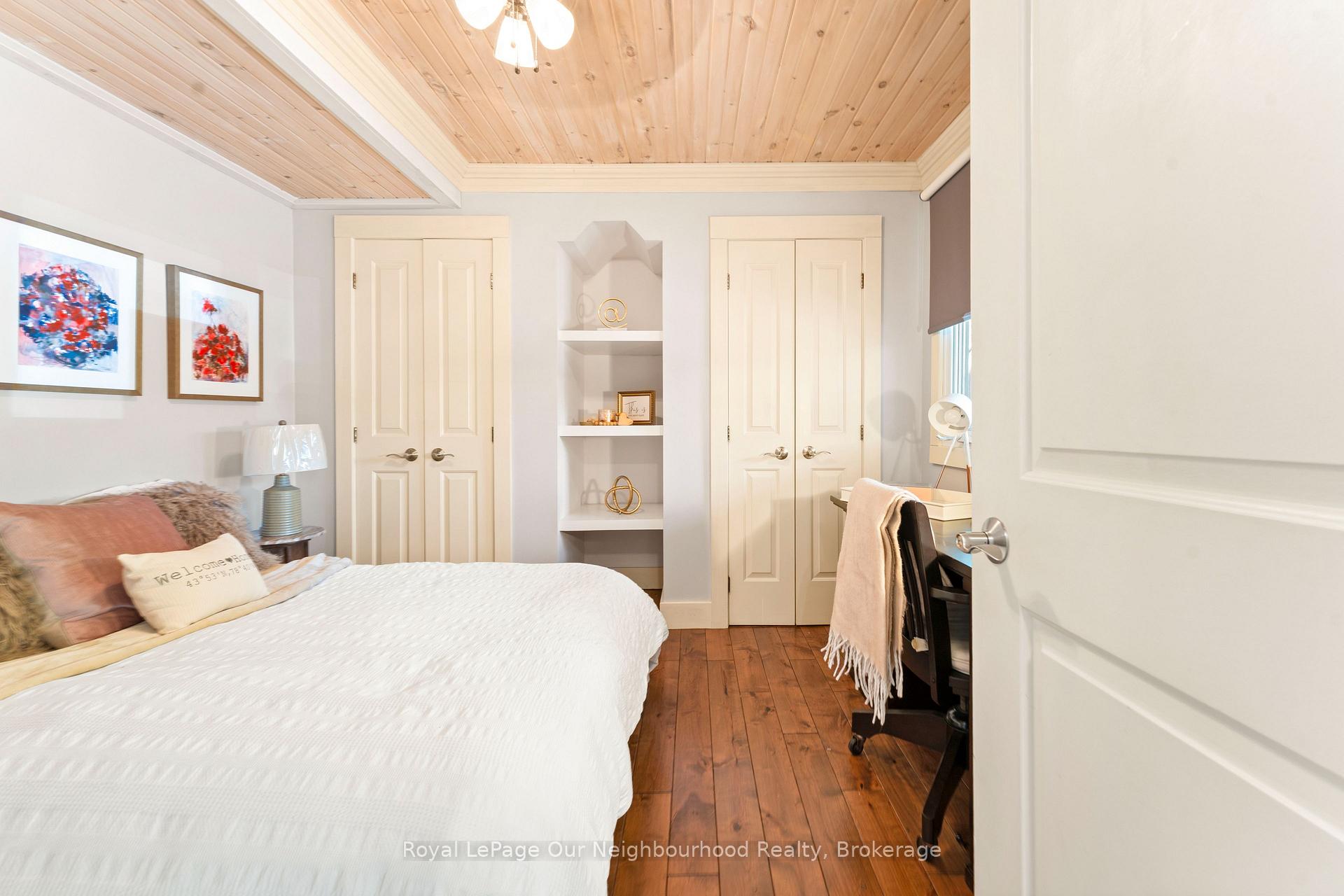 Photo 37 of 121 Cedar Crest Beach Road, Clarington, Bowmanville — HOMEH